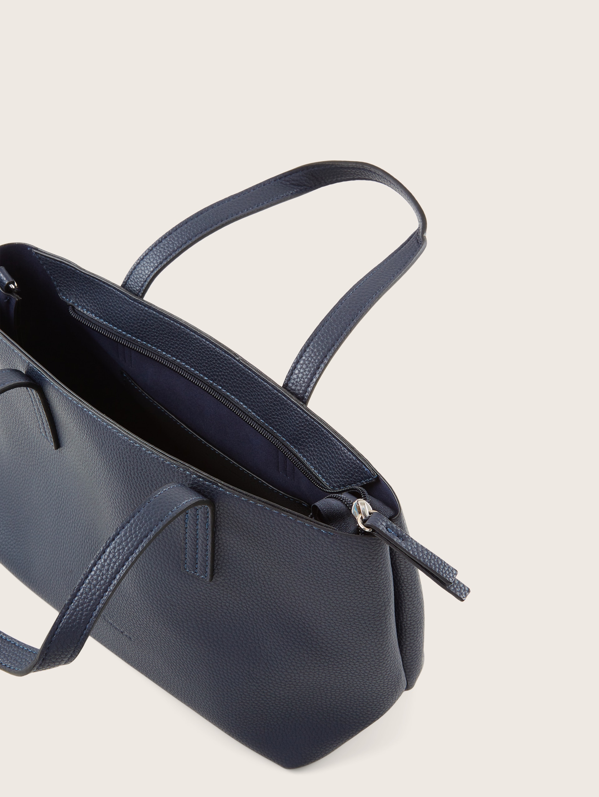 TTMARLA shopper met klein reliëflogo - dark blue - zijaanzicht product 