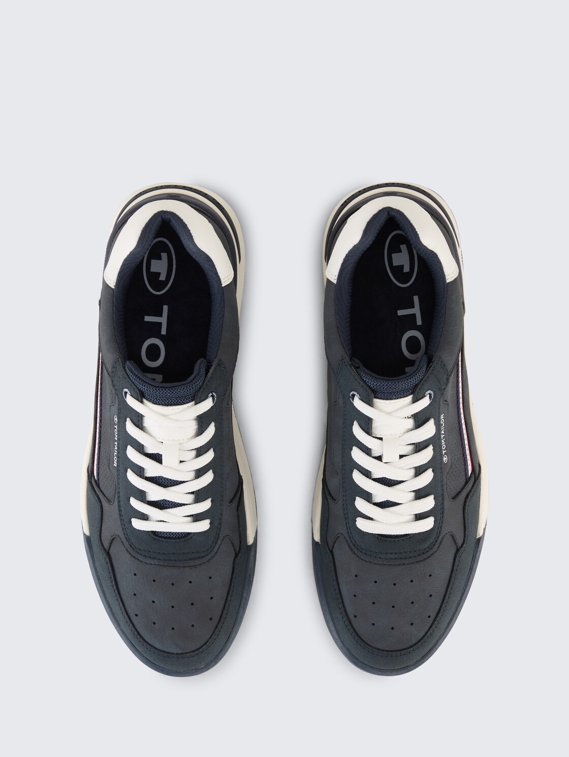 Sneaker aus Lederimitat - navy - Produkt-Ansicht von oben 