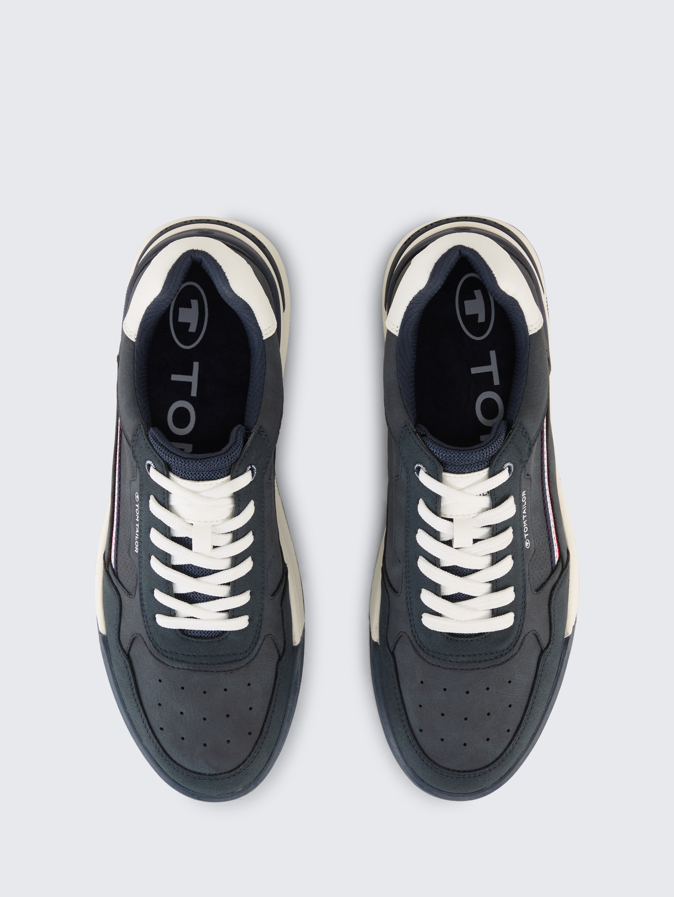 Sneaker aus Lederimitat - navy - 
