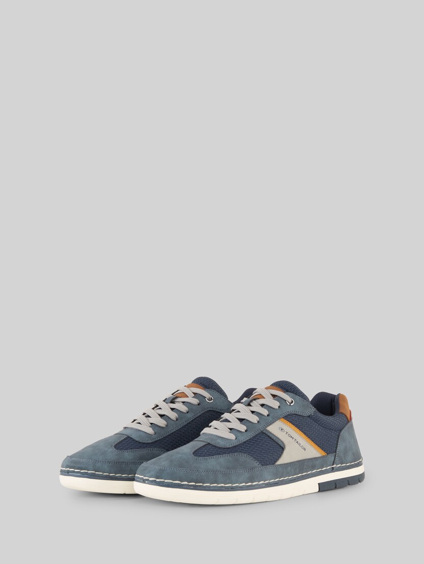 Sneaker mit Mesh-Einsätzen von Men, navy