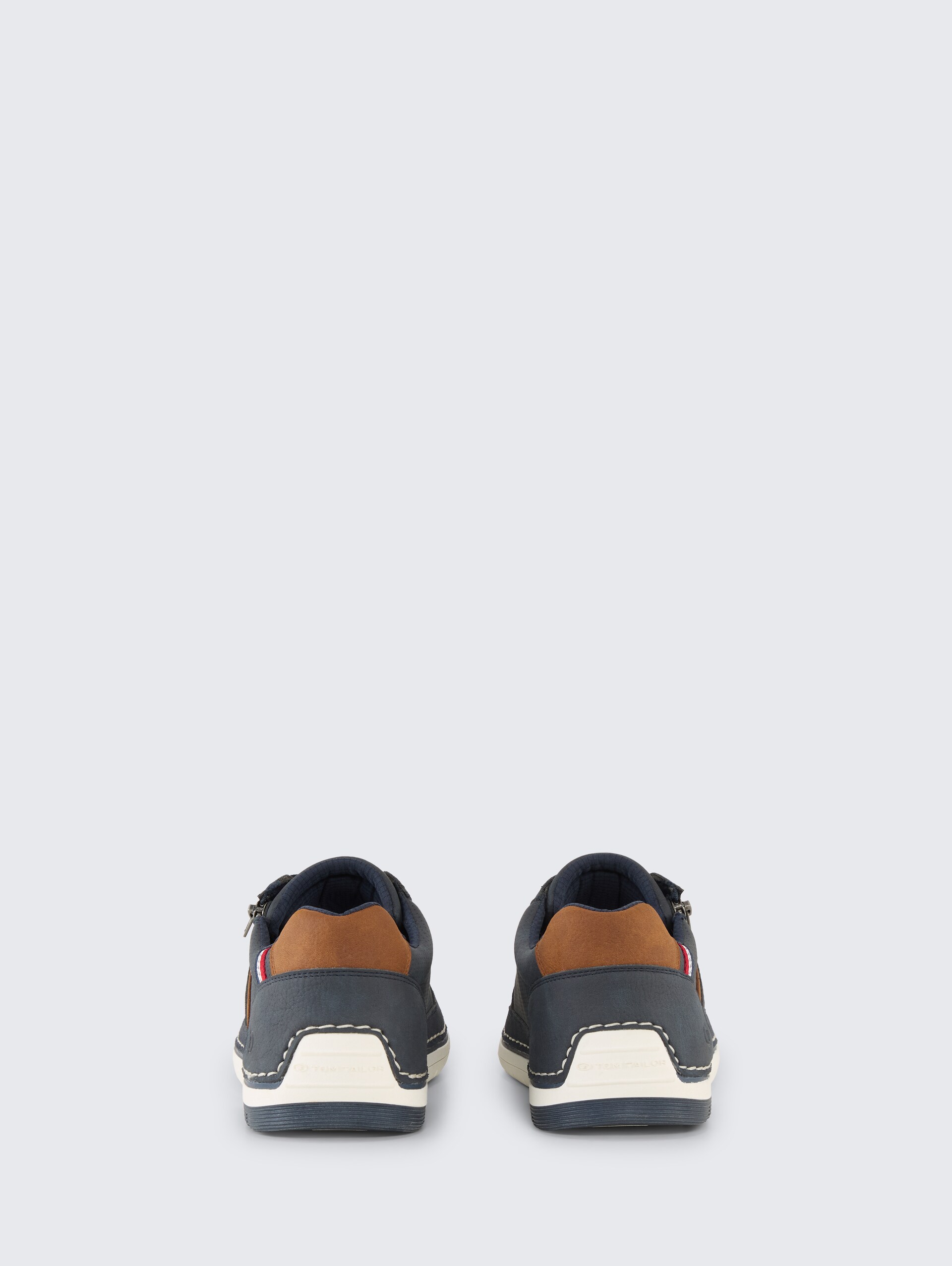 Sneaker aus strukturiertem Lederimitat - navy - Produkt-Rückansicht