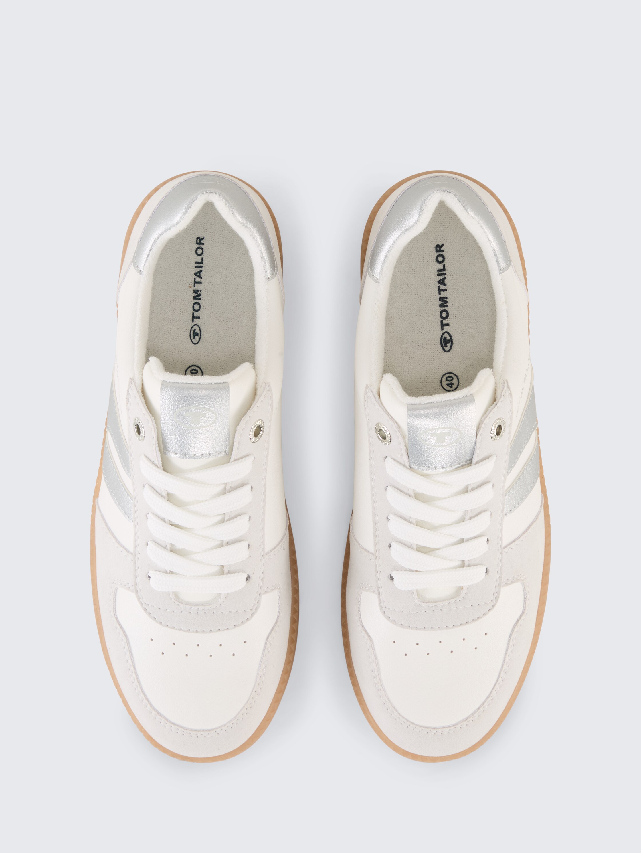 Sneaker mit Metallic-Details - white grey - Produkt-Ansicht von oben 