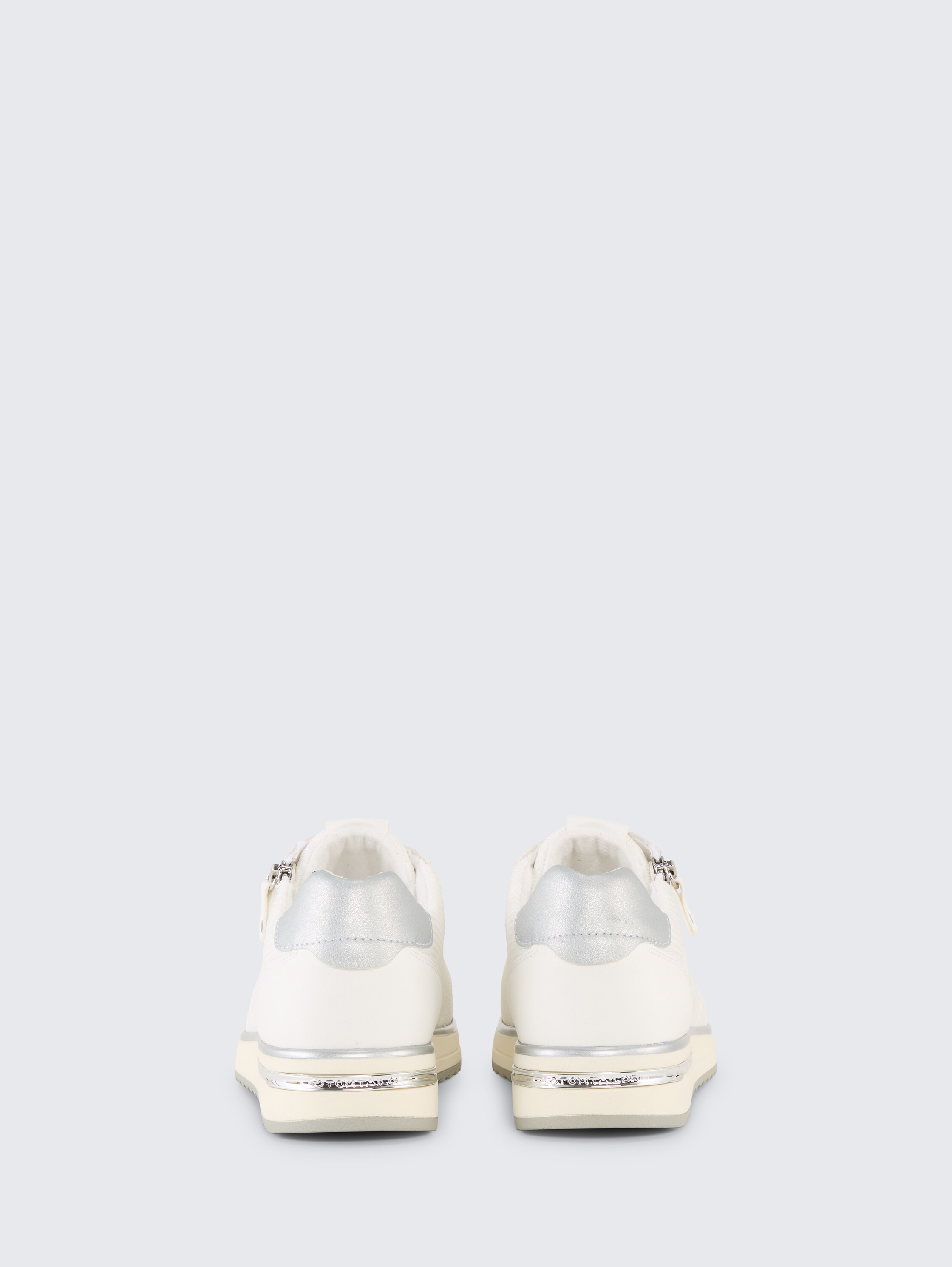 Sneaker mit Mesh-Einsatz - white - Produkt-Rückansicht