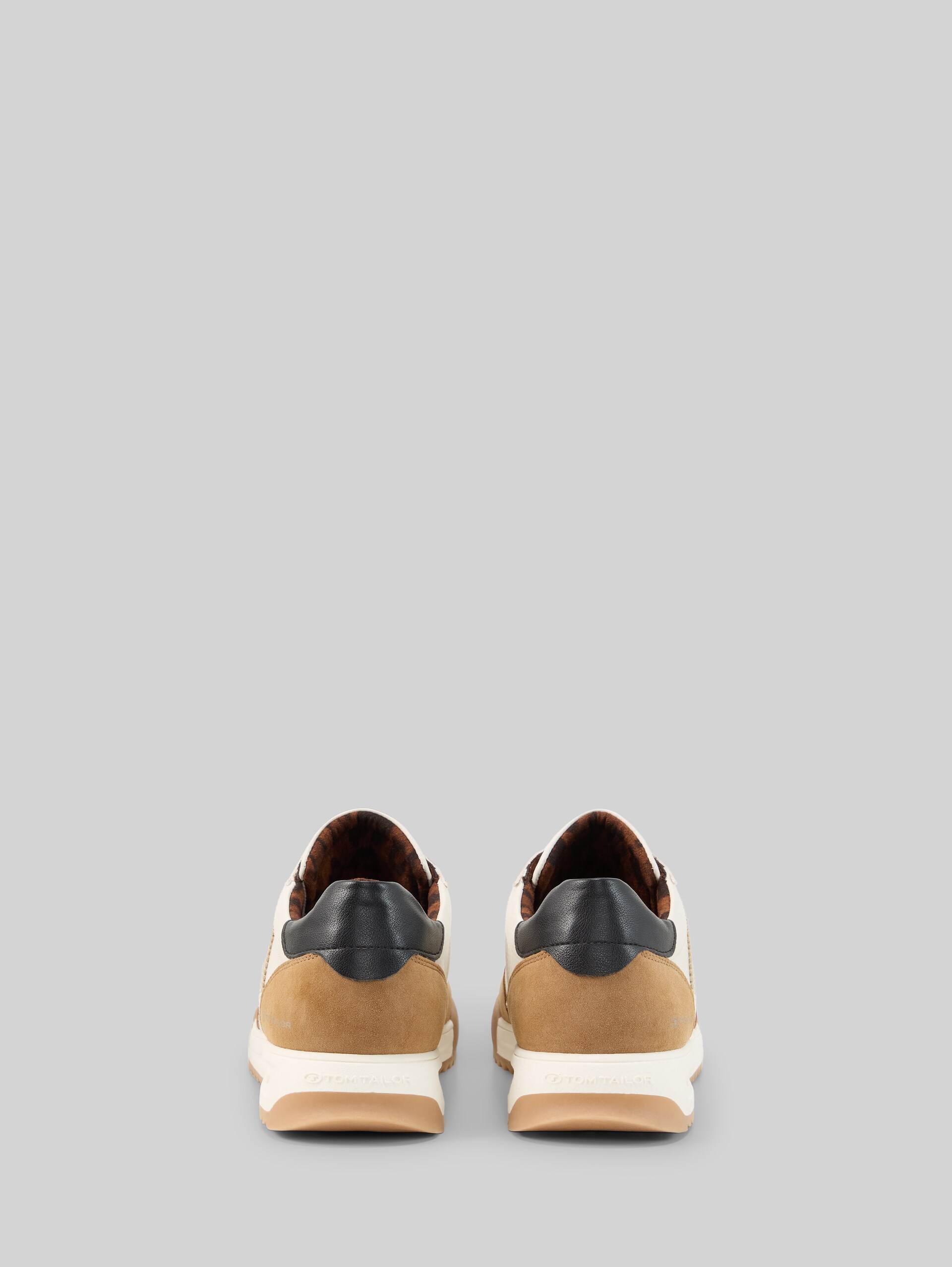 Sneaker mit Colour-Blocking - sand-offwhite - Produkt-Rückansicht