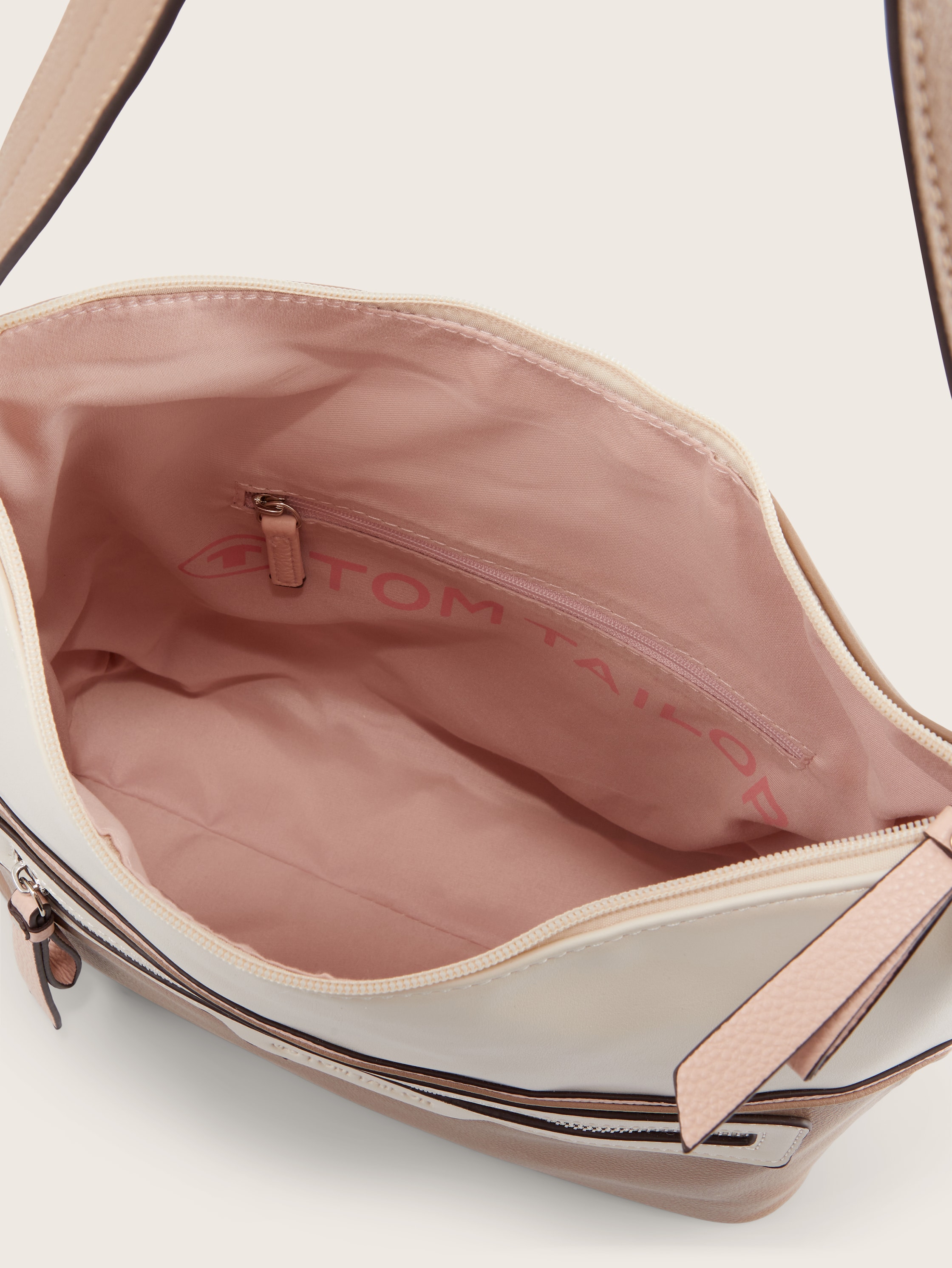 Jule Umhängetasche im zweifarbigem Design - mixed rose - seitliche Produkt-Ansicht 