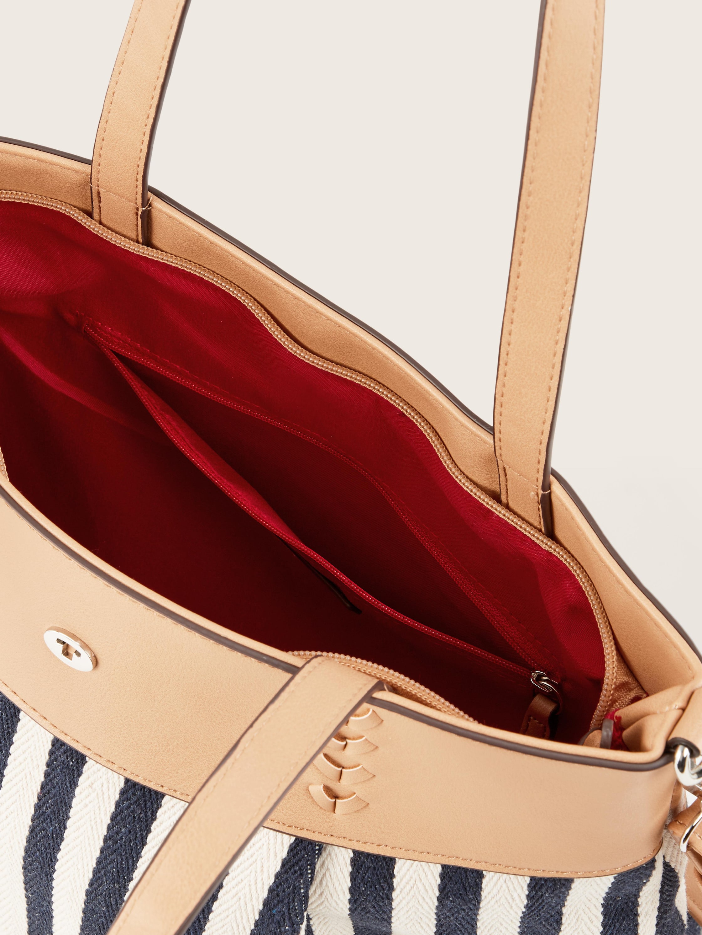 Nia Querformat-Shopper - stripes blue - seitliche Produkt-Ansicht 