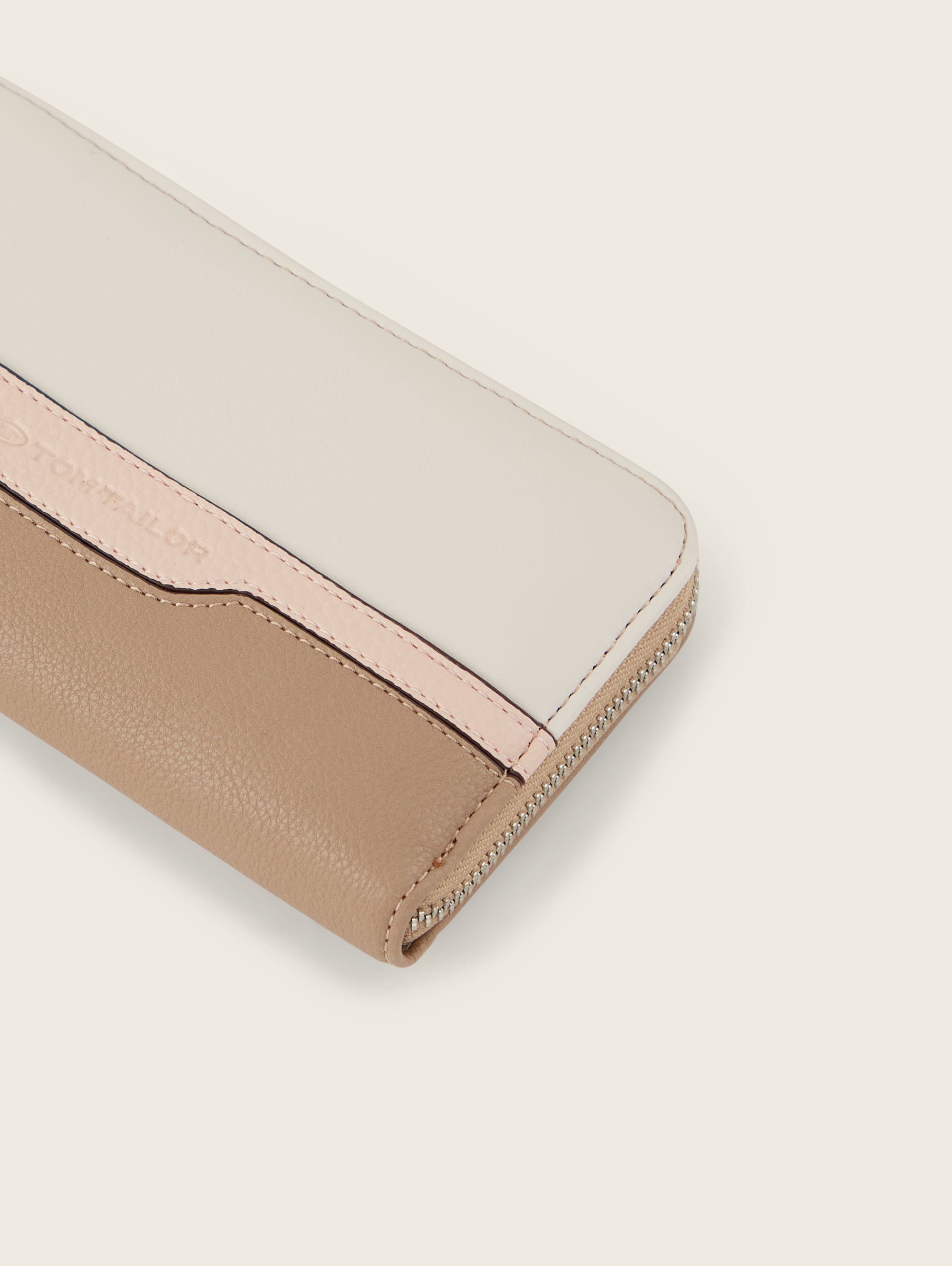 TTJULE wallet with colour blocking - mixed rose - side product view 