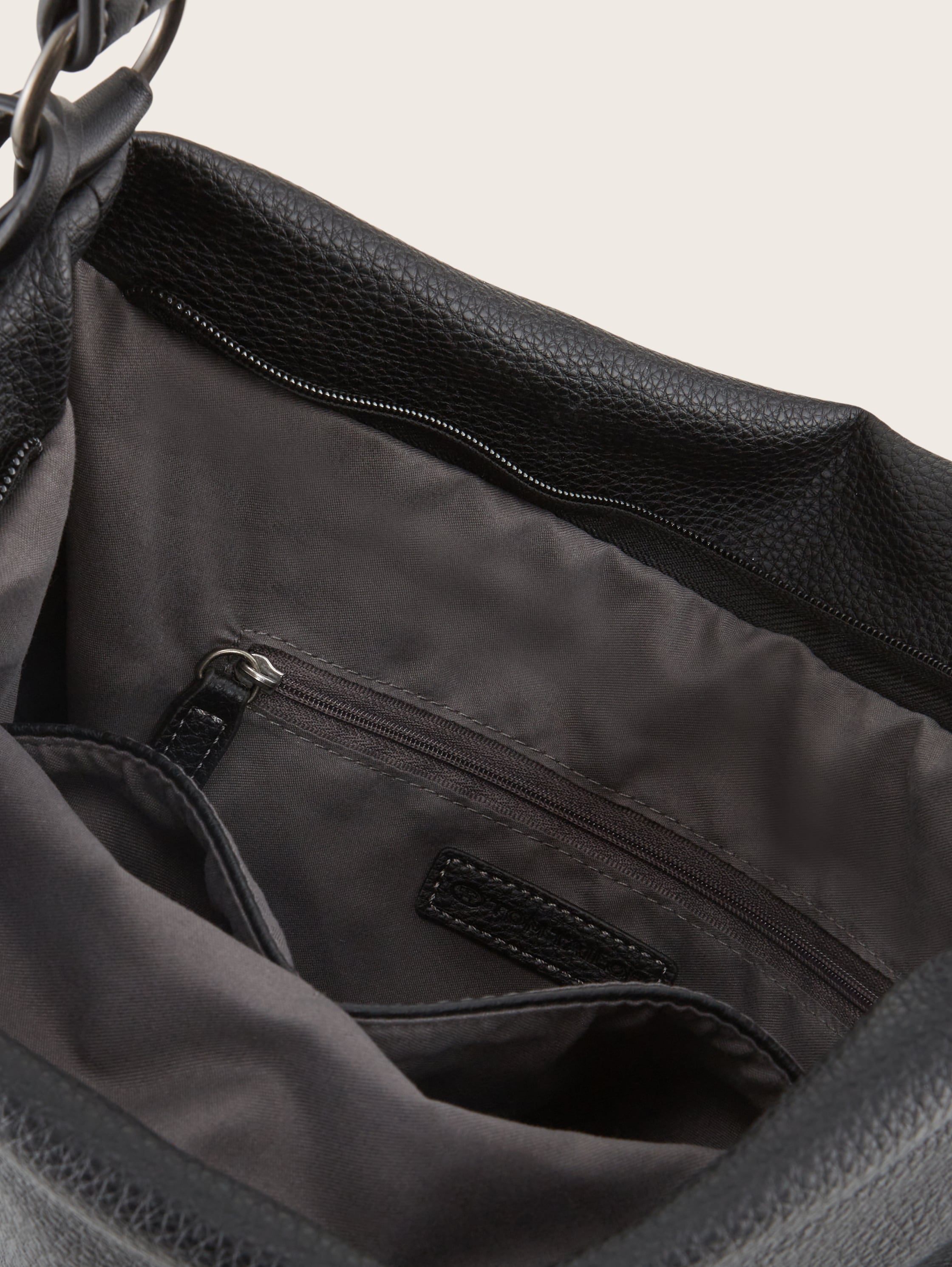 Isa Hobo Tasche - schwarz / black - seitliche Produkt-Ansicht 