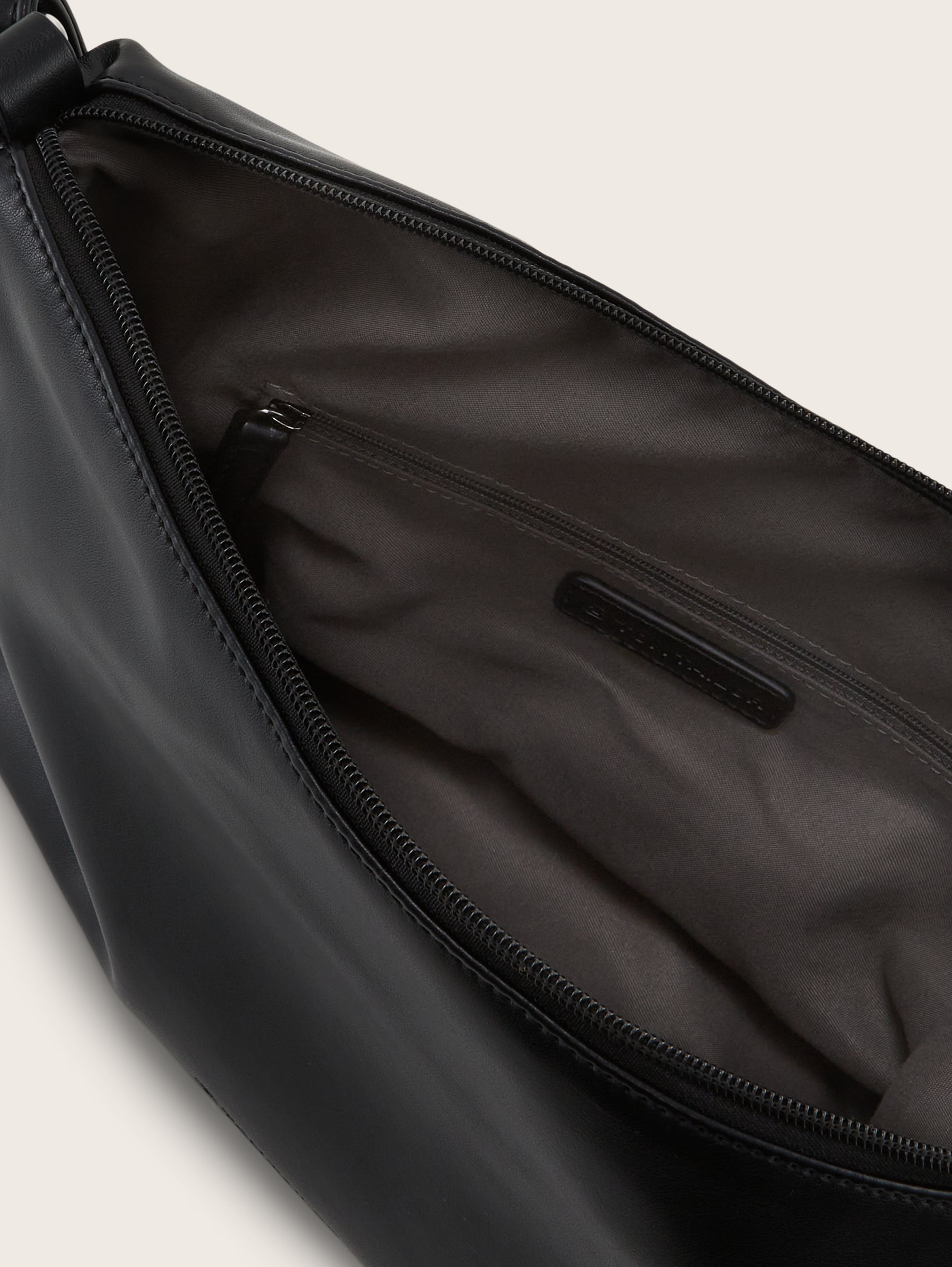 Zenia Umhängetasche - schwarz / black - seitliche Produkt-Ansicht 