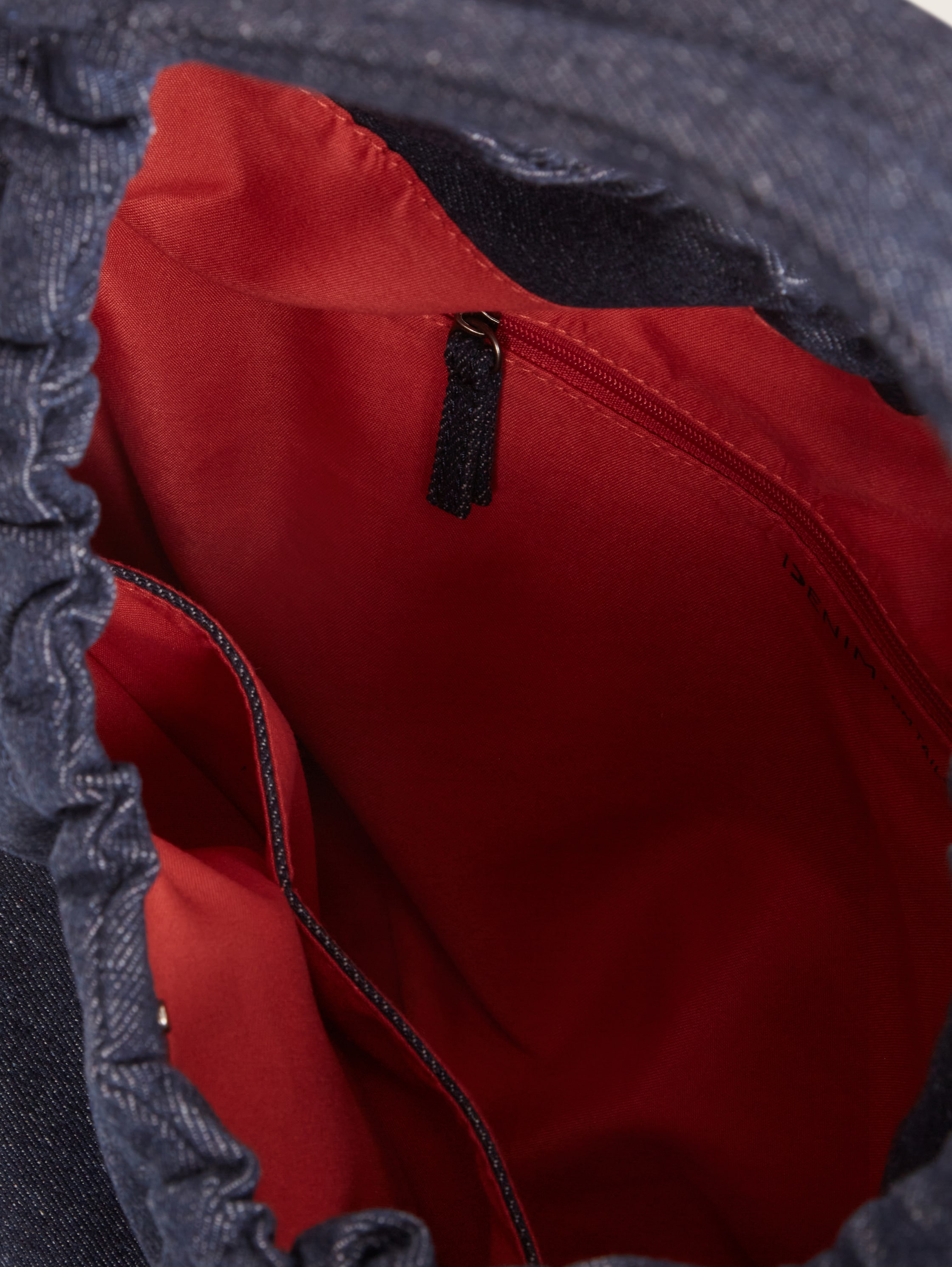 Leslie Shopper aus Denim - dark blue - seitliche Produkt-Ansicht 