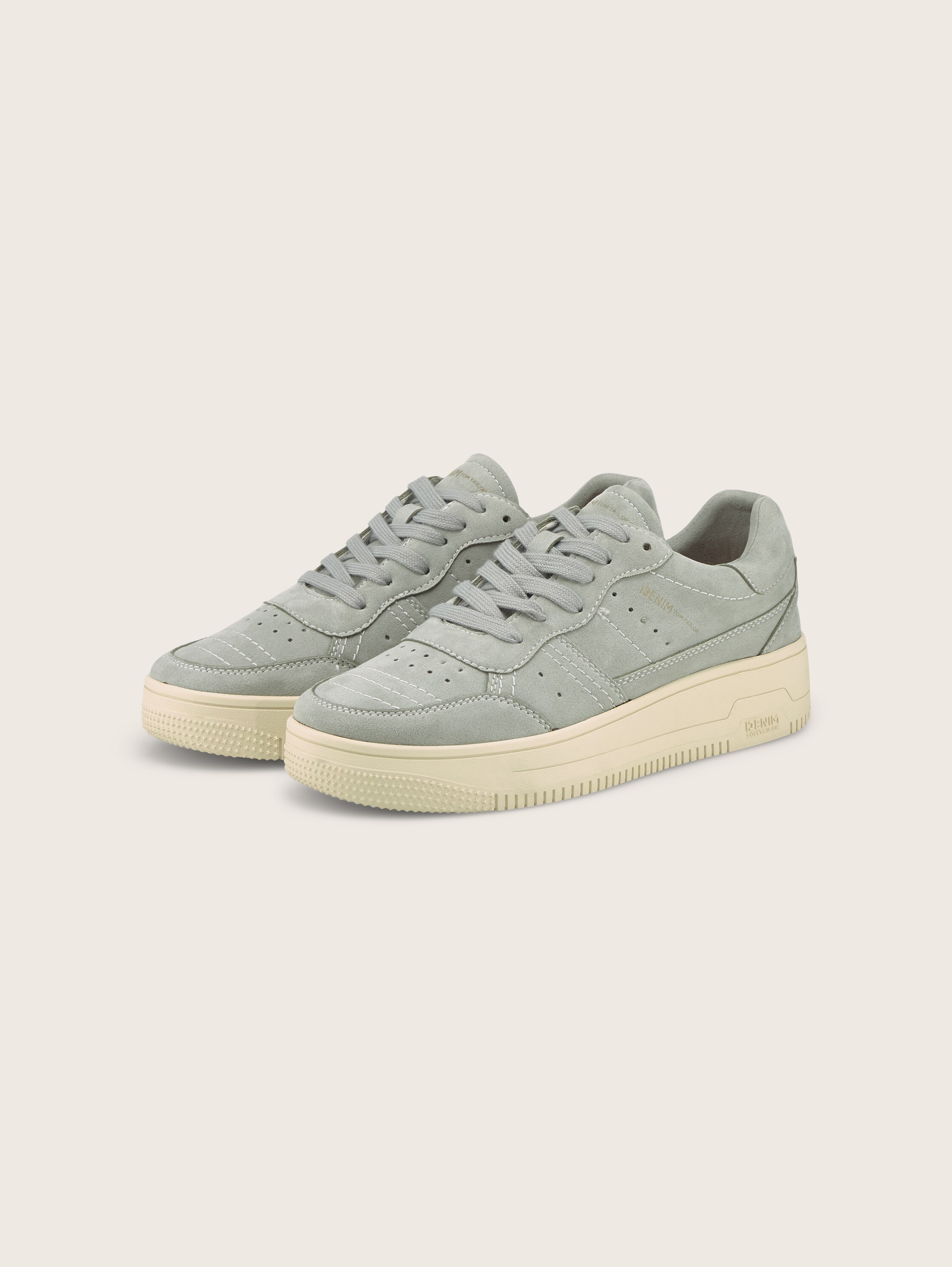 Plain platform sneakers - menta - side product view