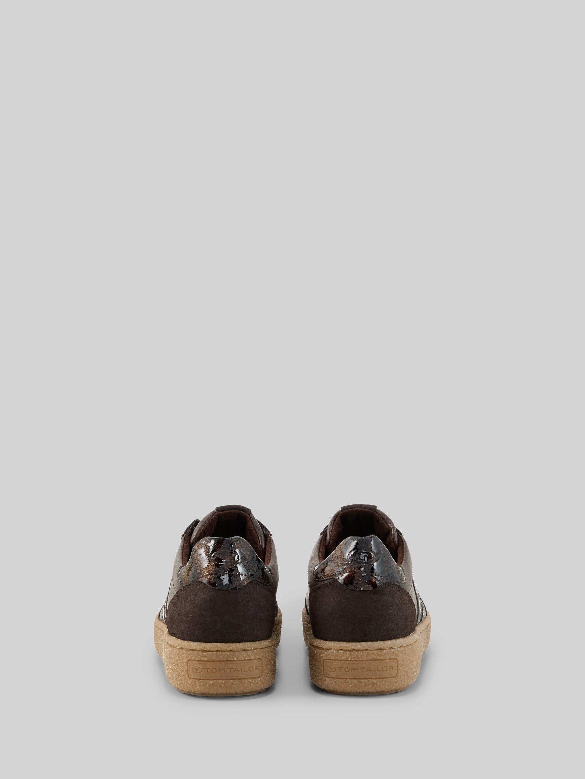 Sneakers van kunstleer - mokka - Achteraanzicht product