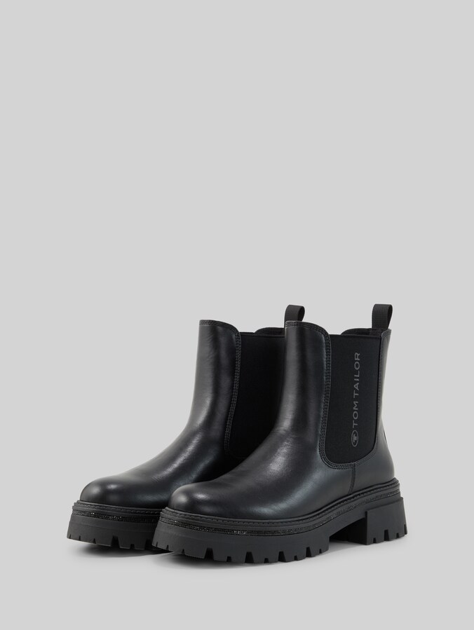 Lined Chelsea boots by Women, black