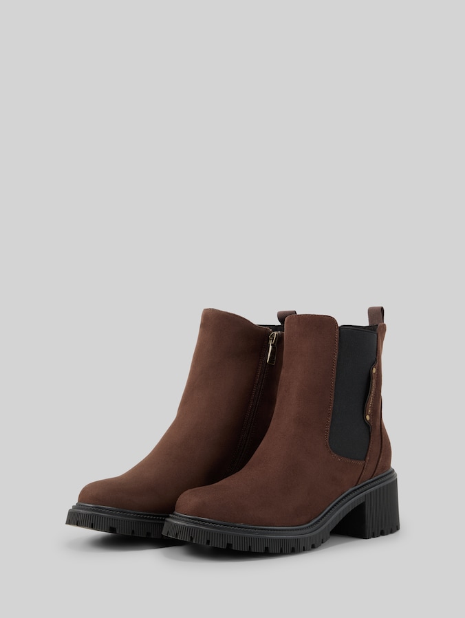 Absatzstiefeletten aus Wildlederimitat von Women, mokka