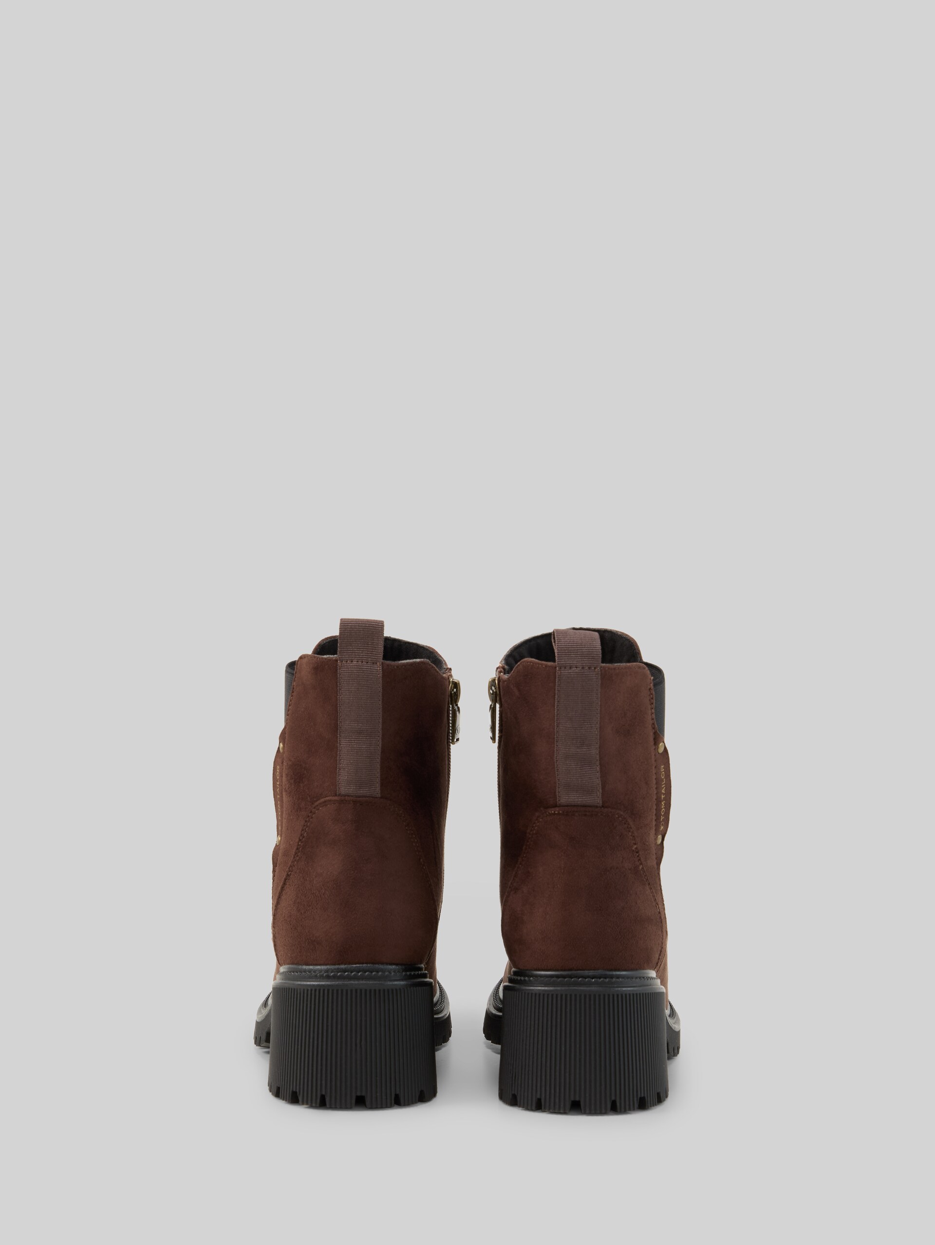 Absatzstiefeletten aus Wildlederimitat - mokka - Produkt-Rückansicht
