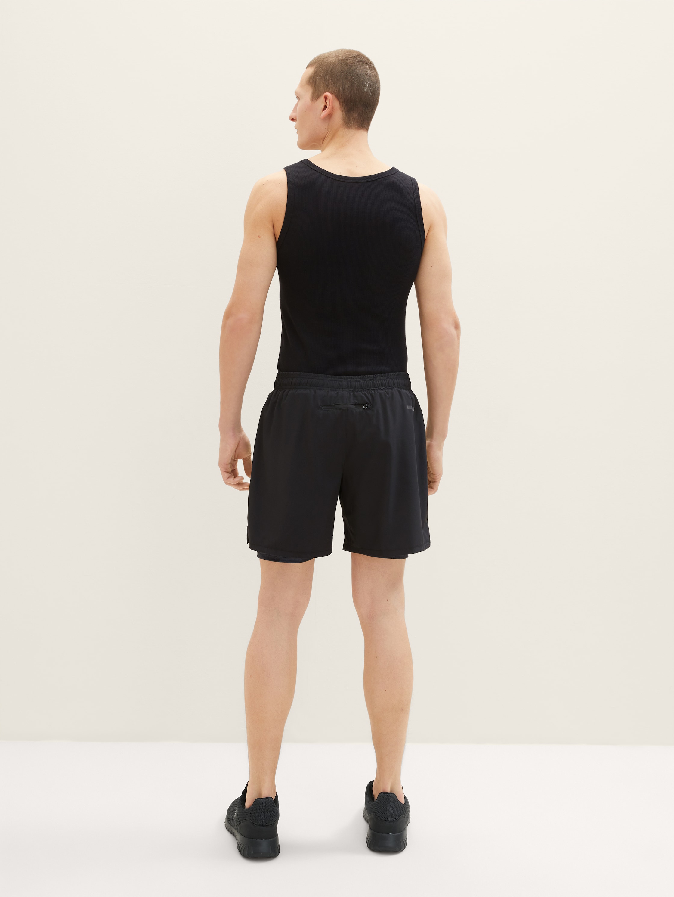 2-in-1 sports shorts - Black/Black