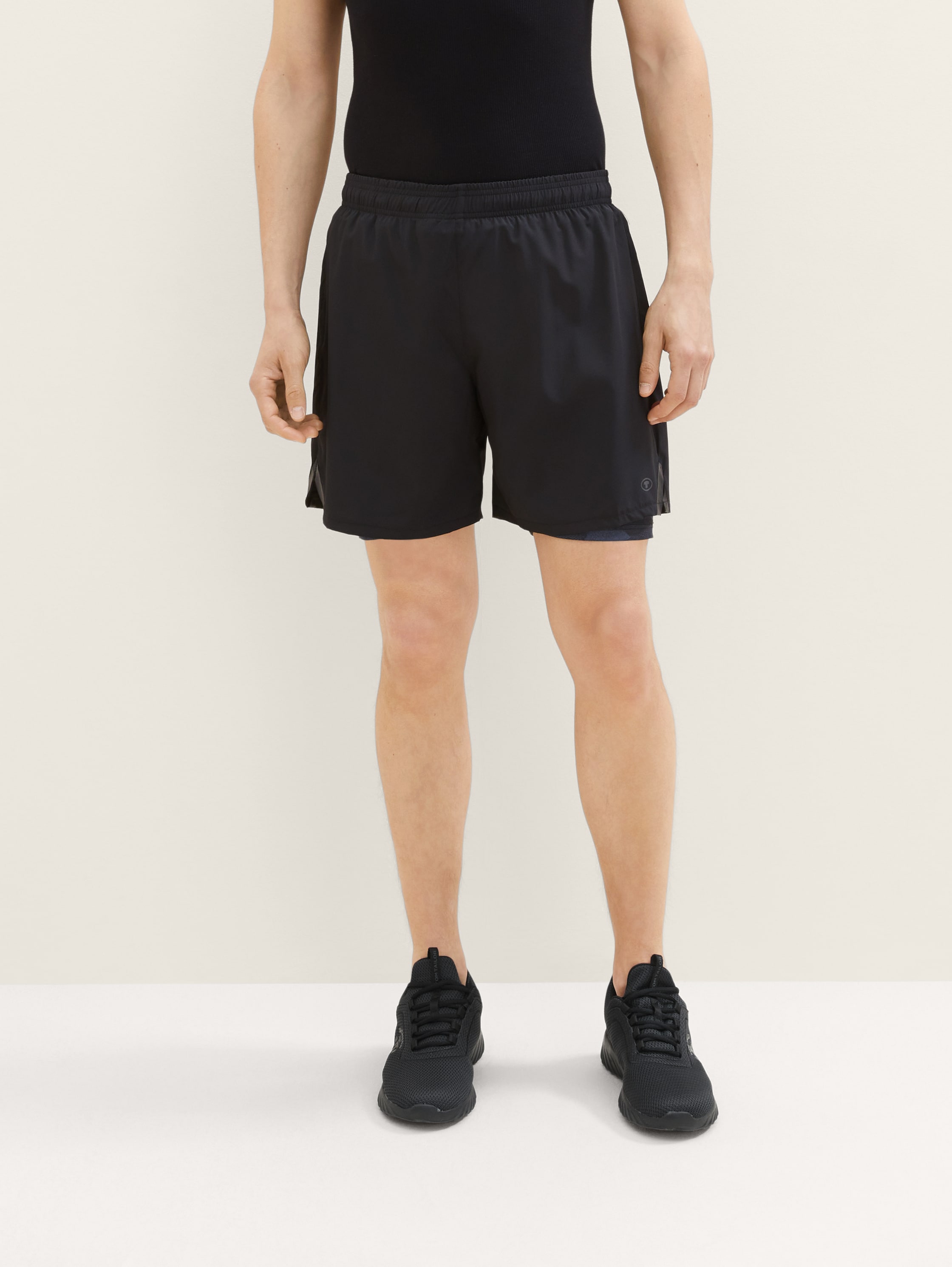 2-in-1 sports shorts - Black/Black