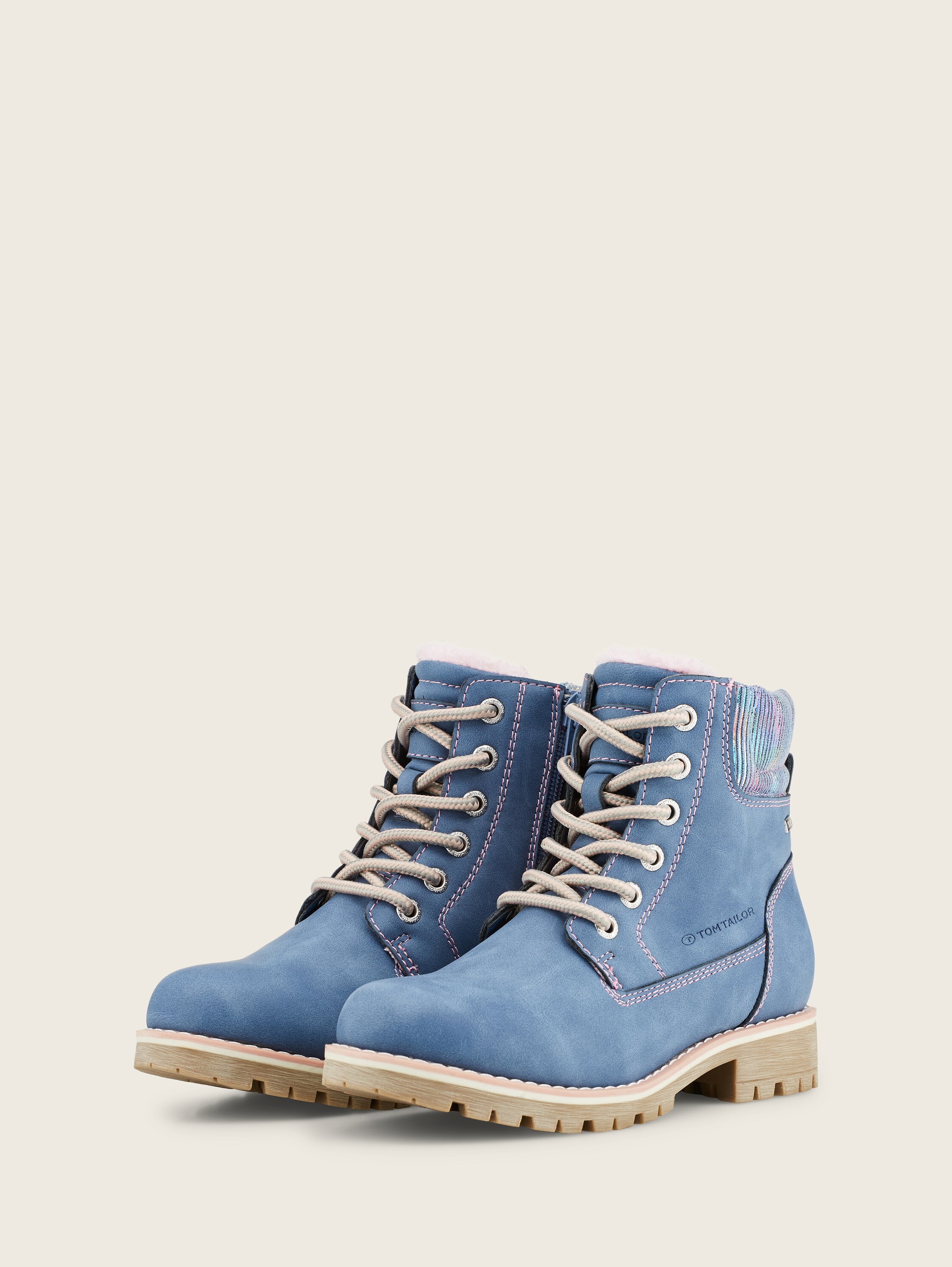 Gefütterte Stiefel - 1