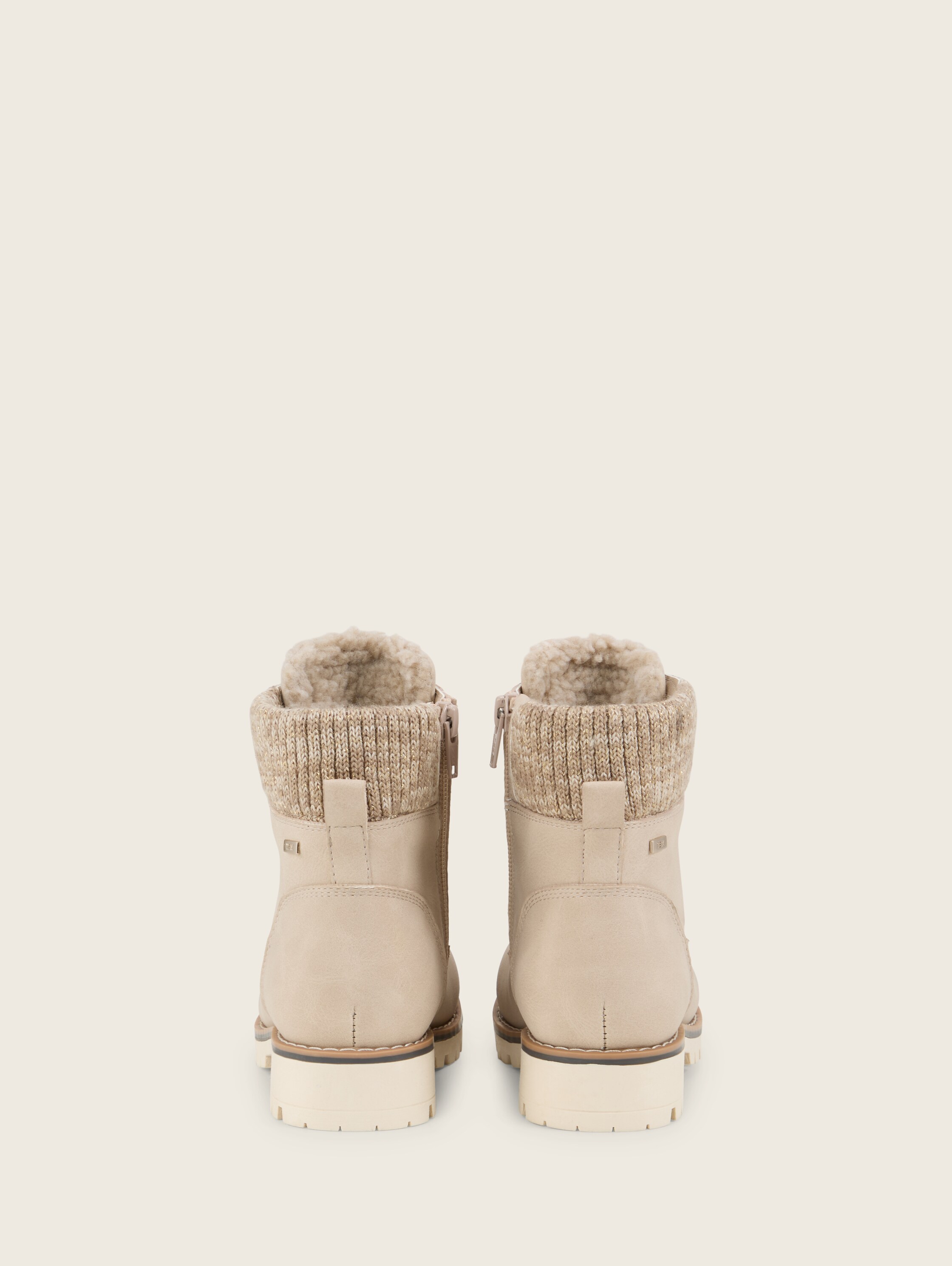 Gefütterte Stiefeletten mit Block-Absatz - cream - 