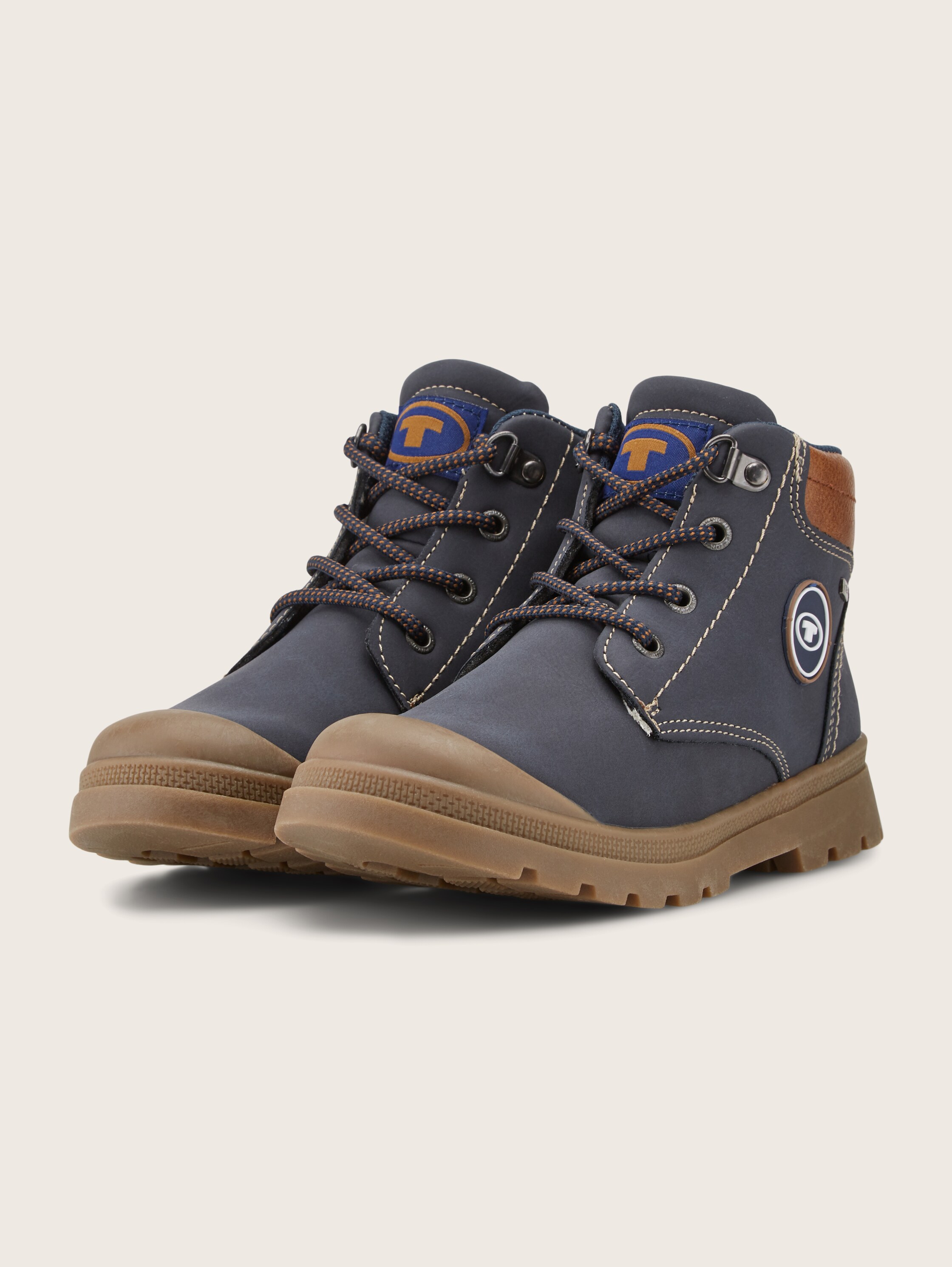 Gefütterte Stiefel mit Applikationen - blau - Detail