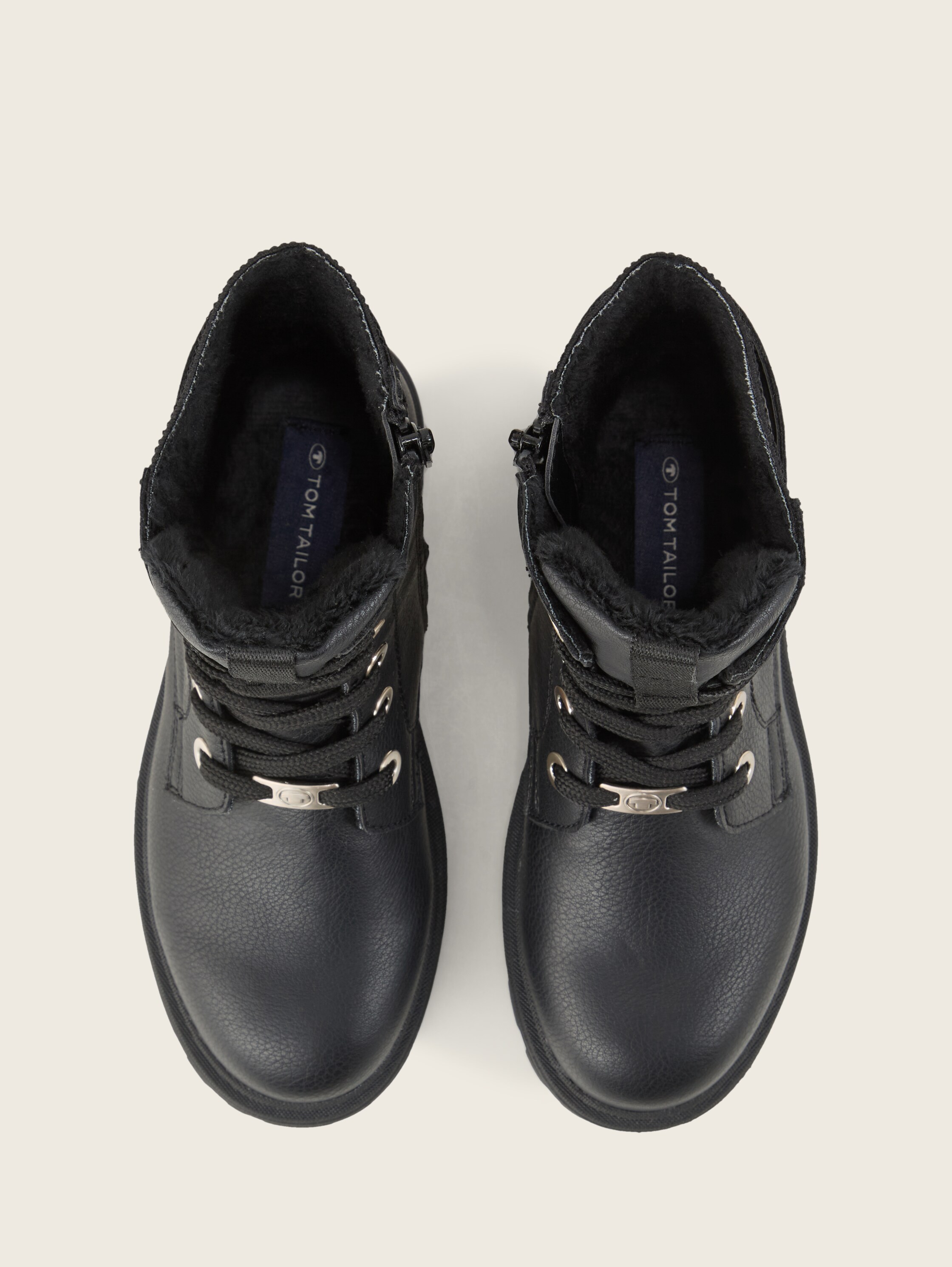 Lined faux leather ankle boots - black_1 - 