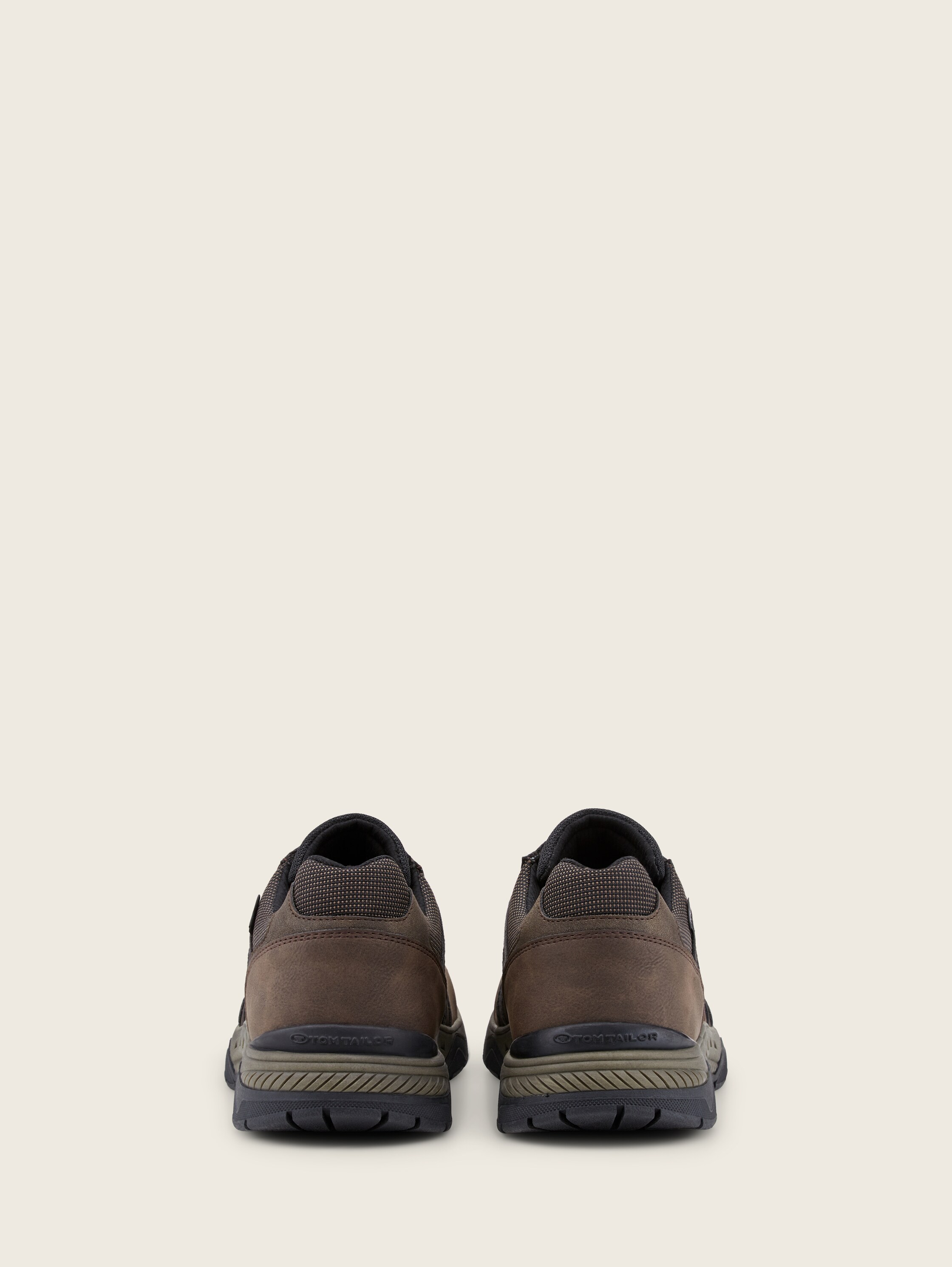 Trekking Schuhe - mokka - Produkt-Rückansicht