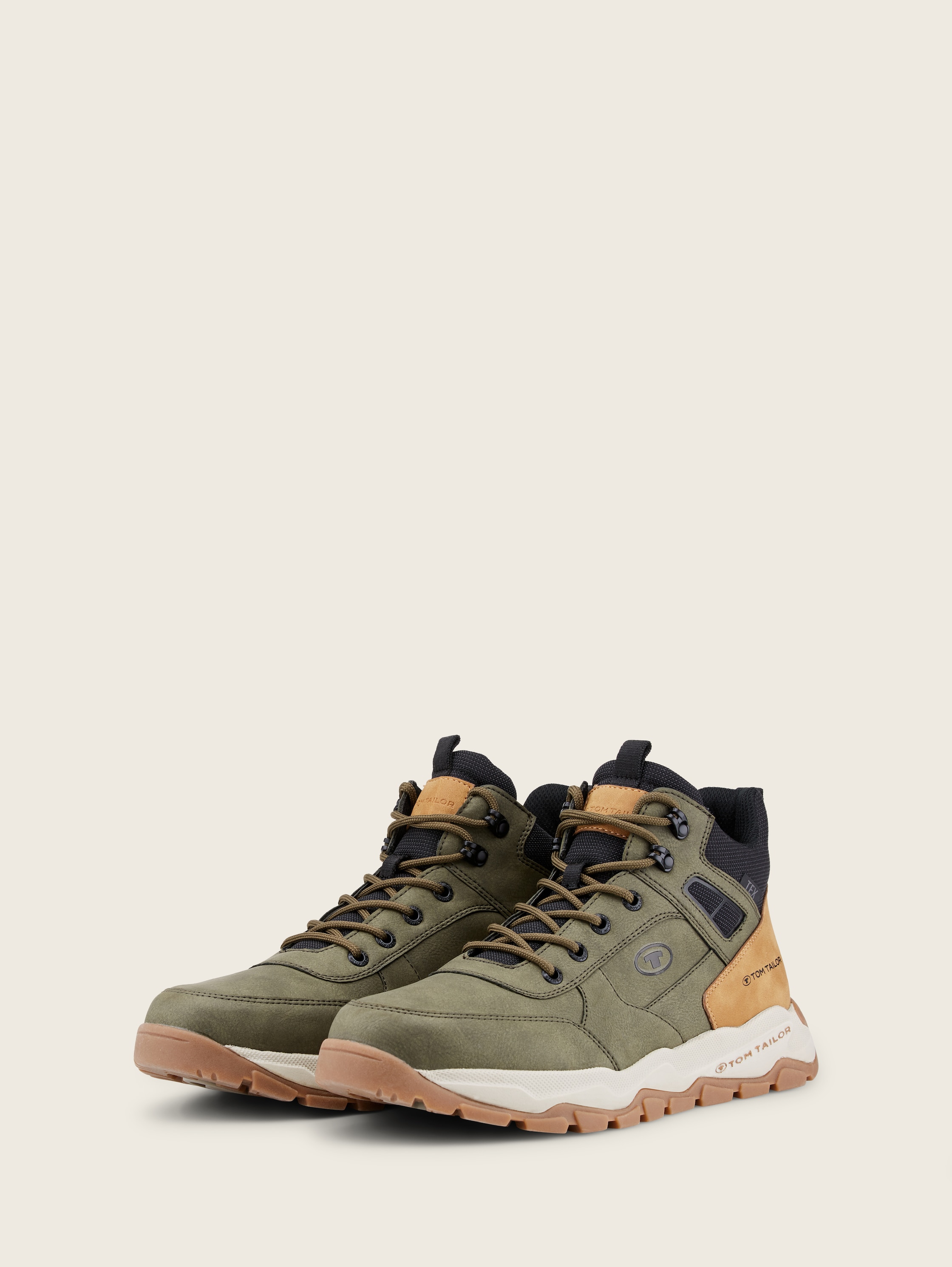 Trekking-Schuhe - khaki - seitliche Produkt-Ansicht