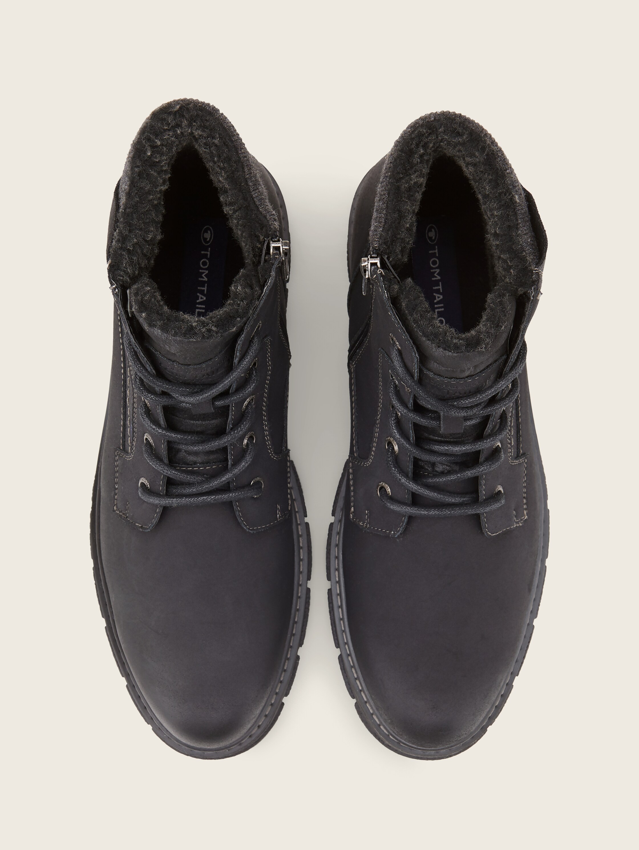 Gefütterte Stiefel - 5