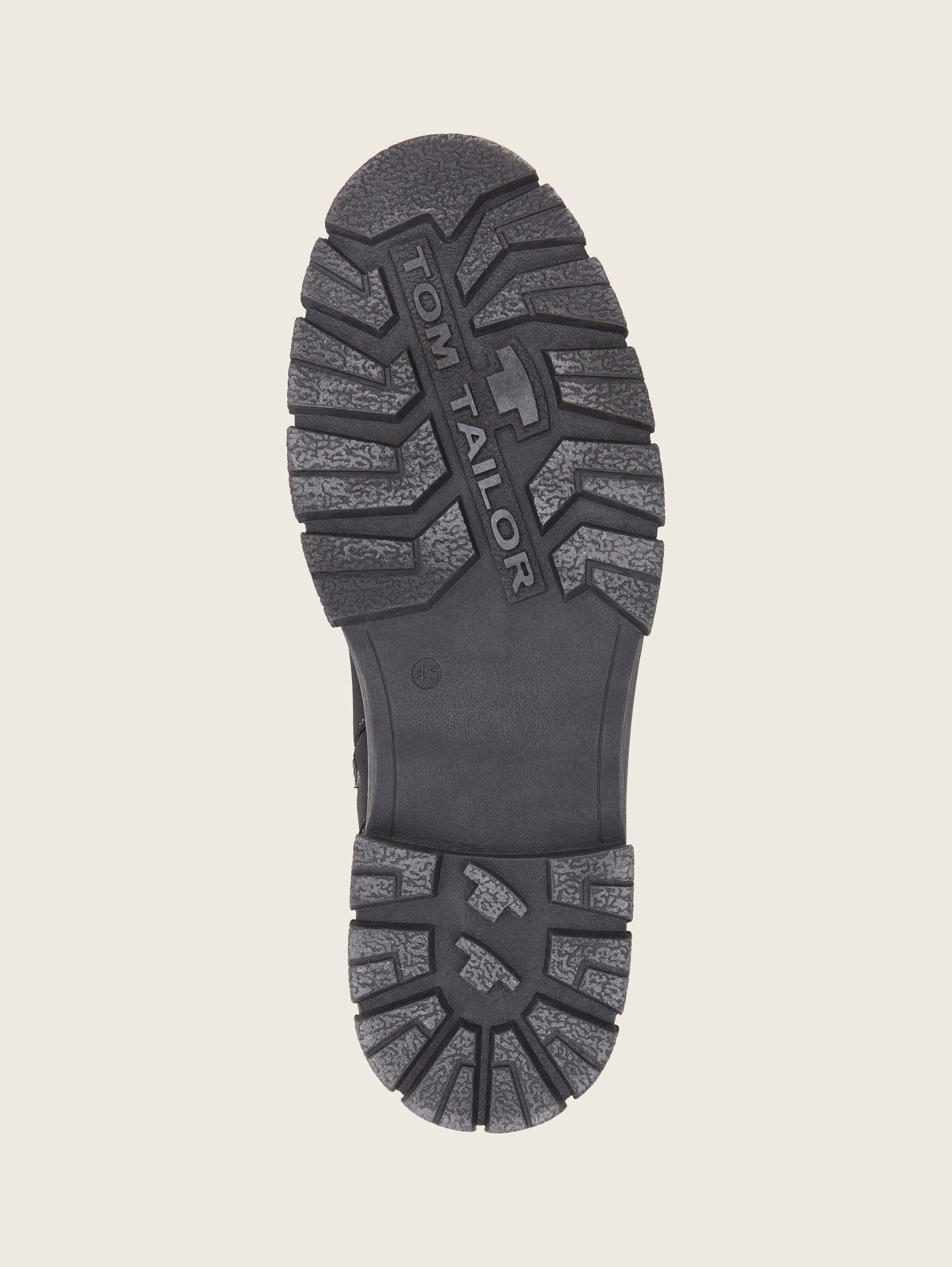Gefütterte Stiefel - 6