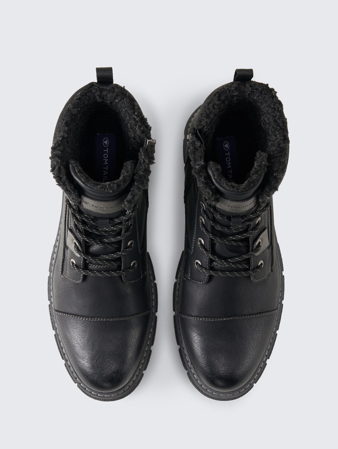 Waterproof ankle boots with lining - black - Product view from top 