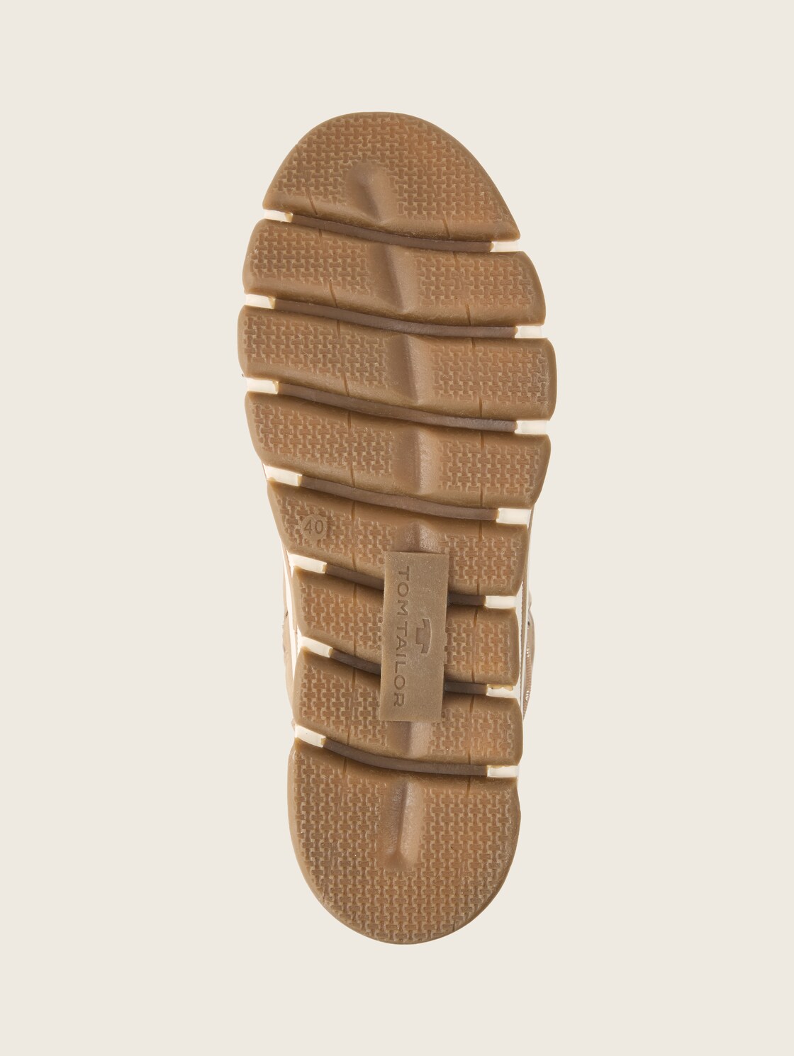 Lined snow boots with platform heel - dark sand - Product view sole 