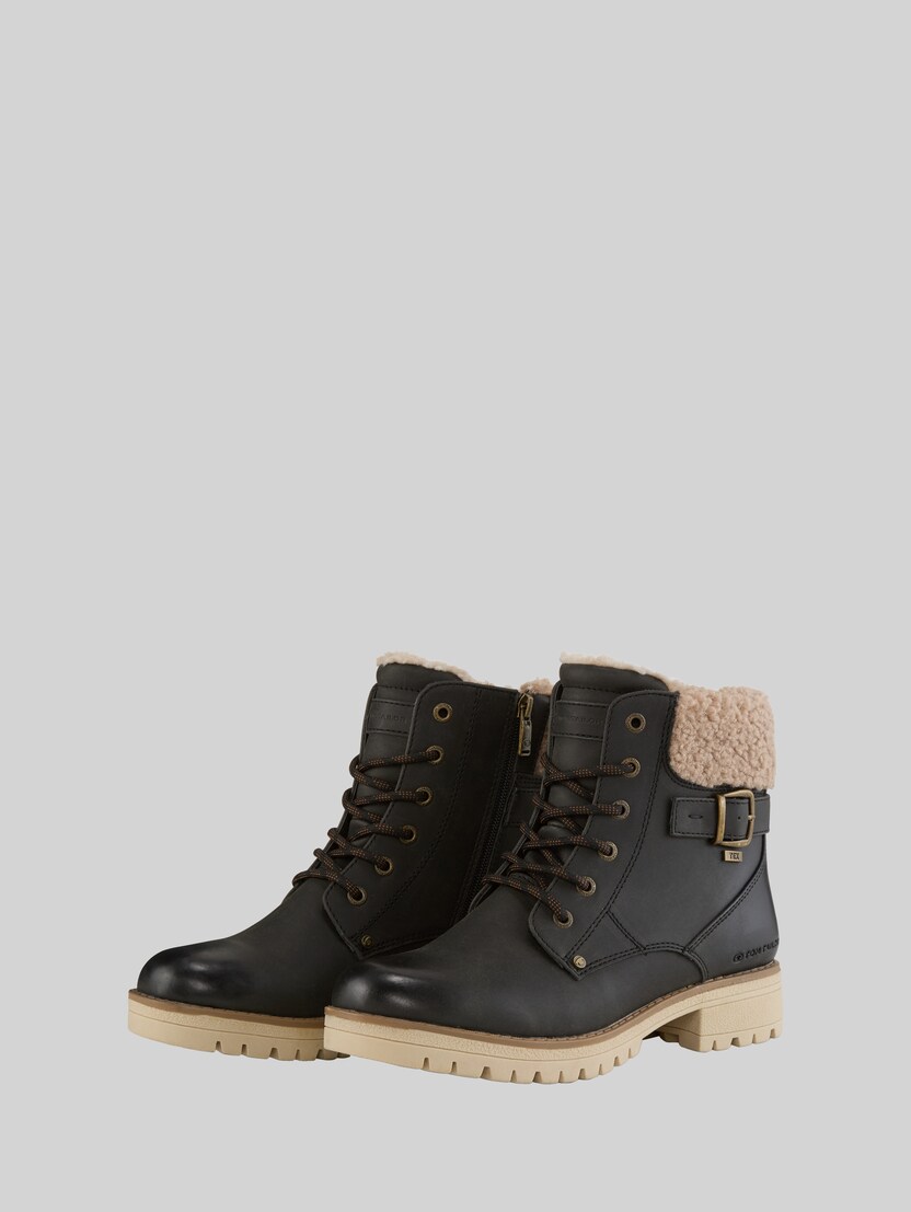 Waterproof boots with lining by Women, black