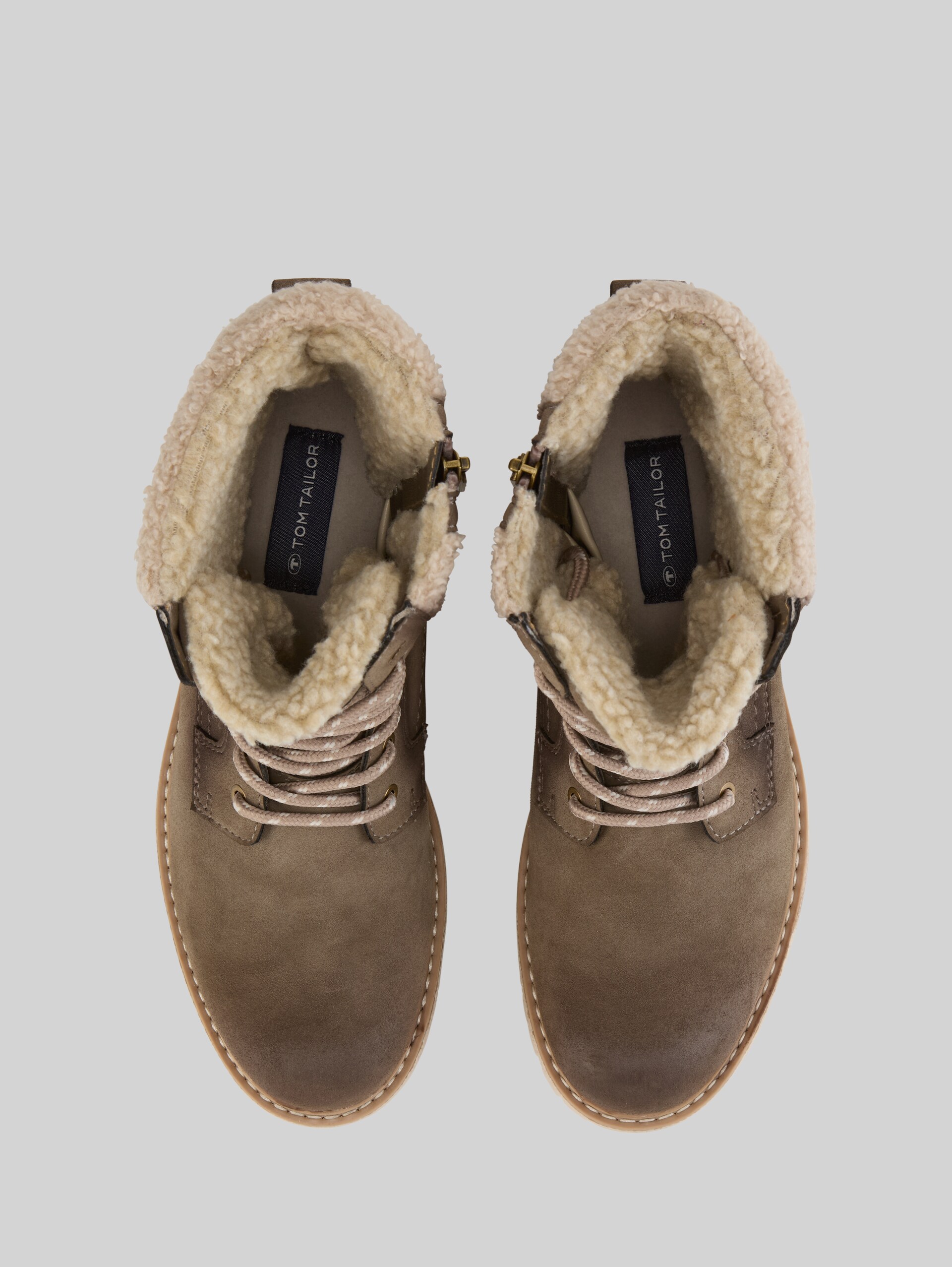 Waterproof boots with lining - taupe - Product view from top 