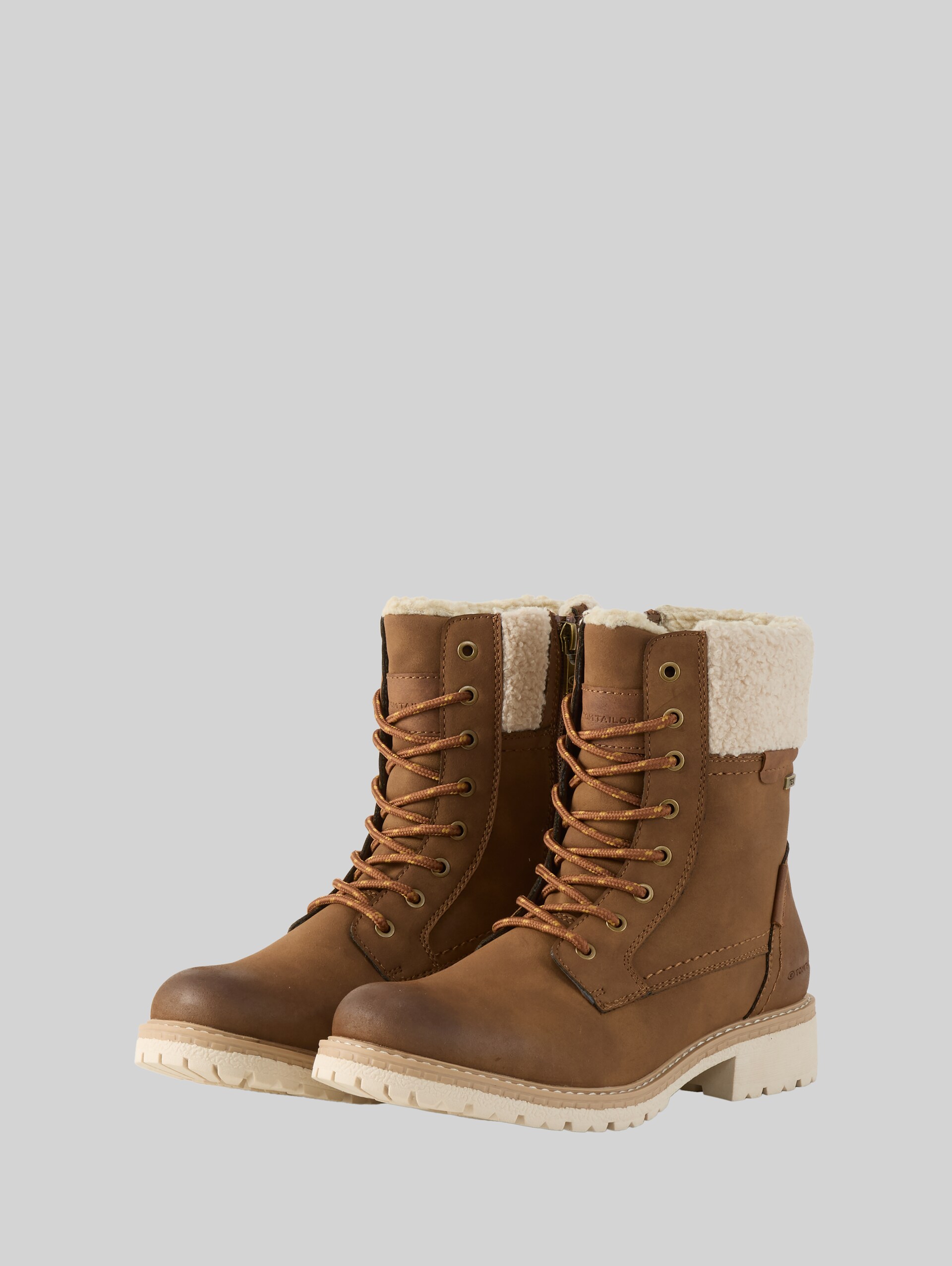 Waterproof boots with lining - whisky - side product view
