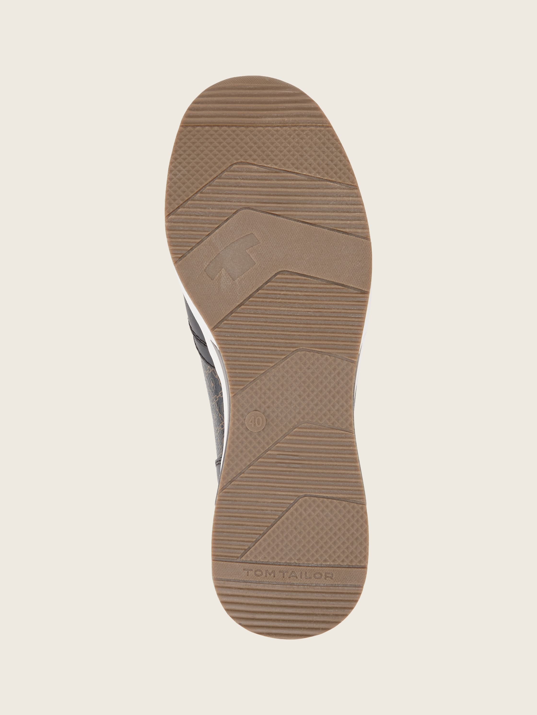 Sneaker aus hochwertigem Kunstleder - mokka - Produkt-Ansicht Sohle