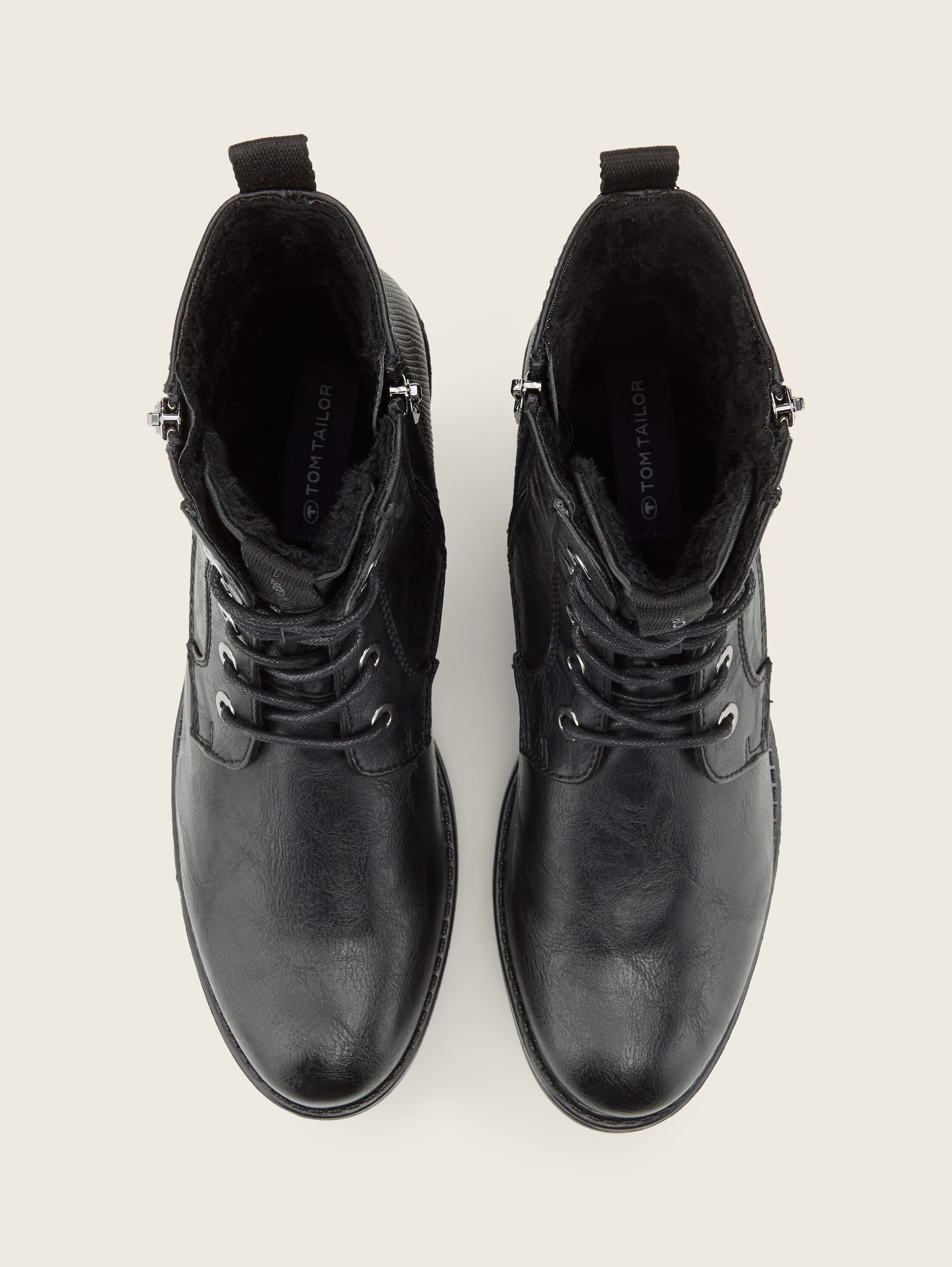 Gefütterte Stiefel - 5