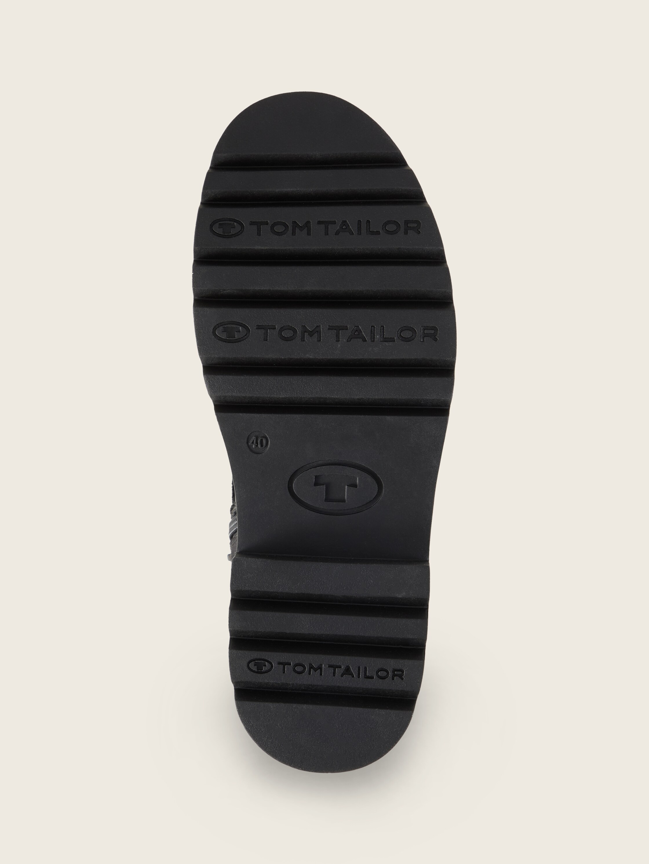 Gefütterte Stiefeletten mit Block-Absatz - black_1 - 