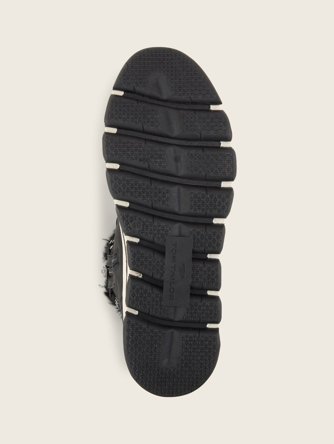 Gefütterte Stiefel mit Plateau - black - Produkt-Ansicht Sohle