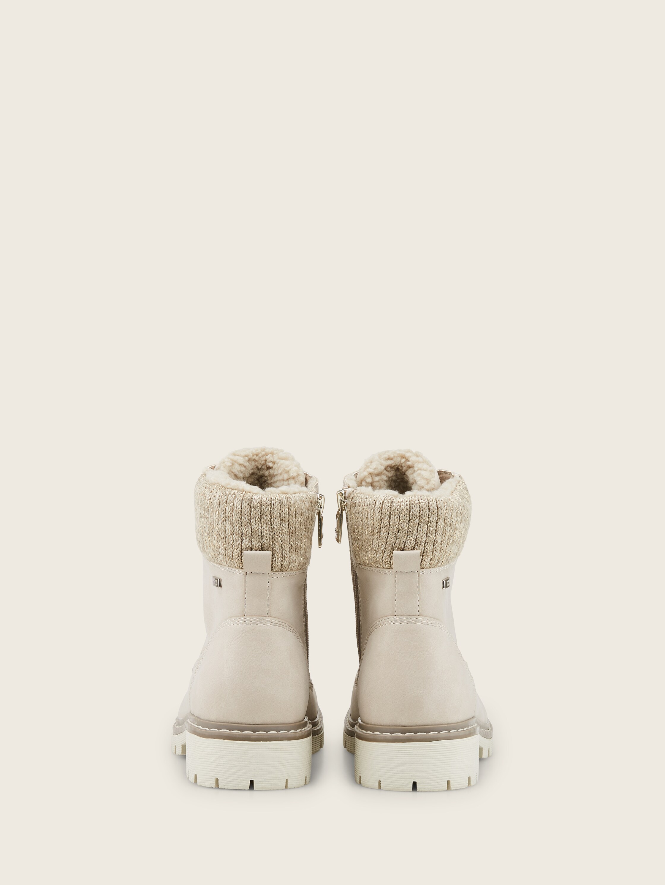 Stiefel mit Block-Absatz - 3