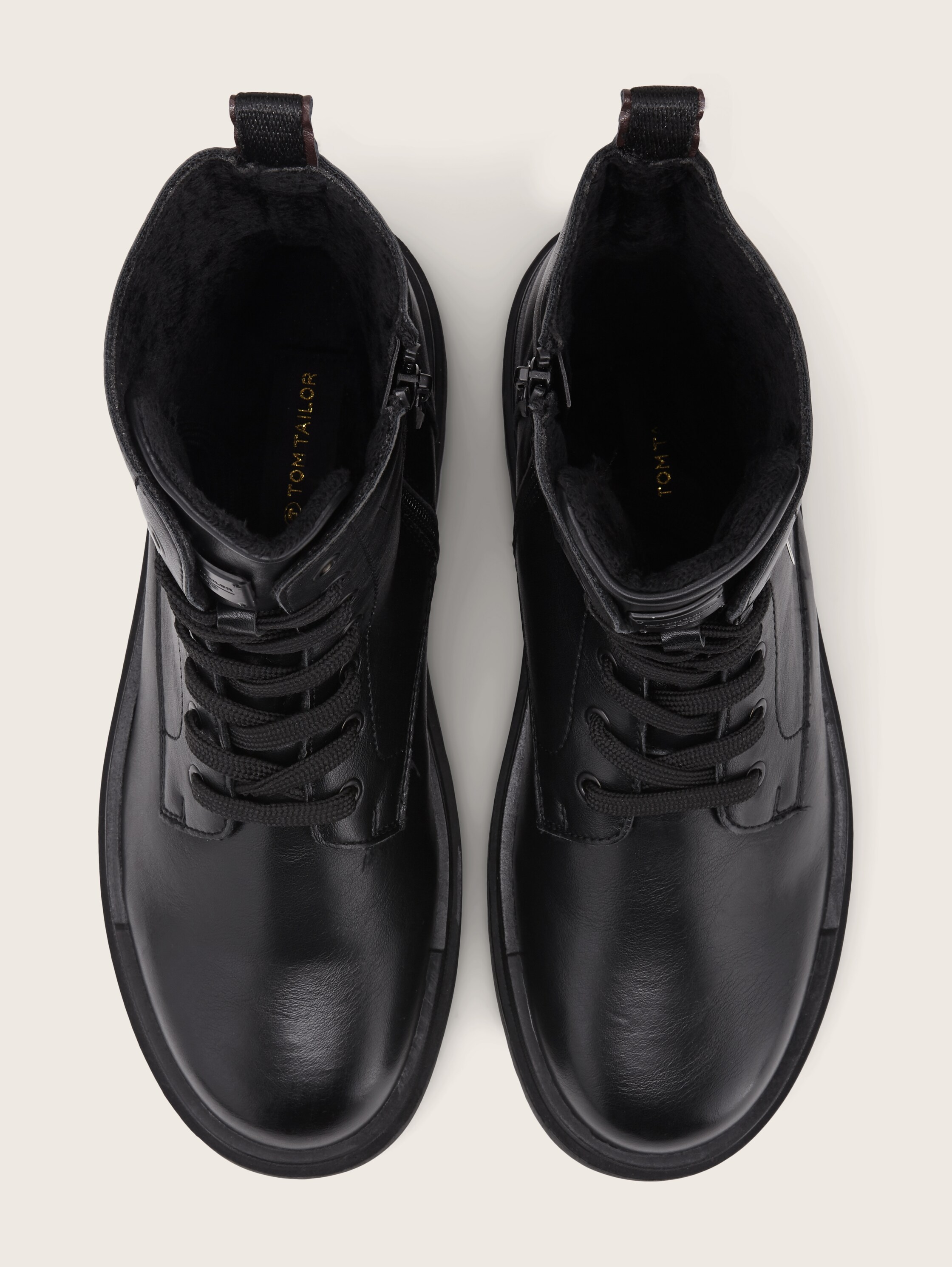 Schnürstiefel aus glattem Lederimitat - 7