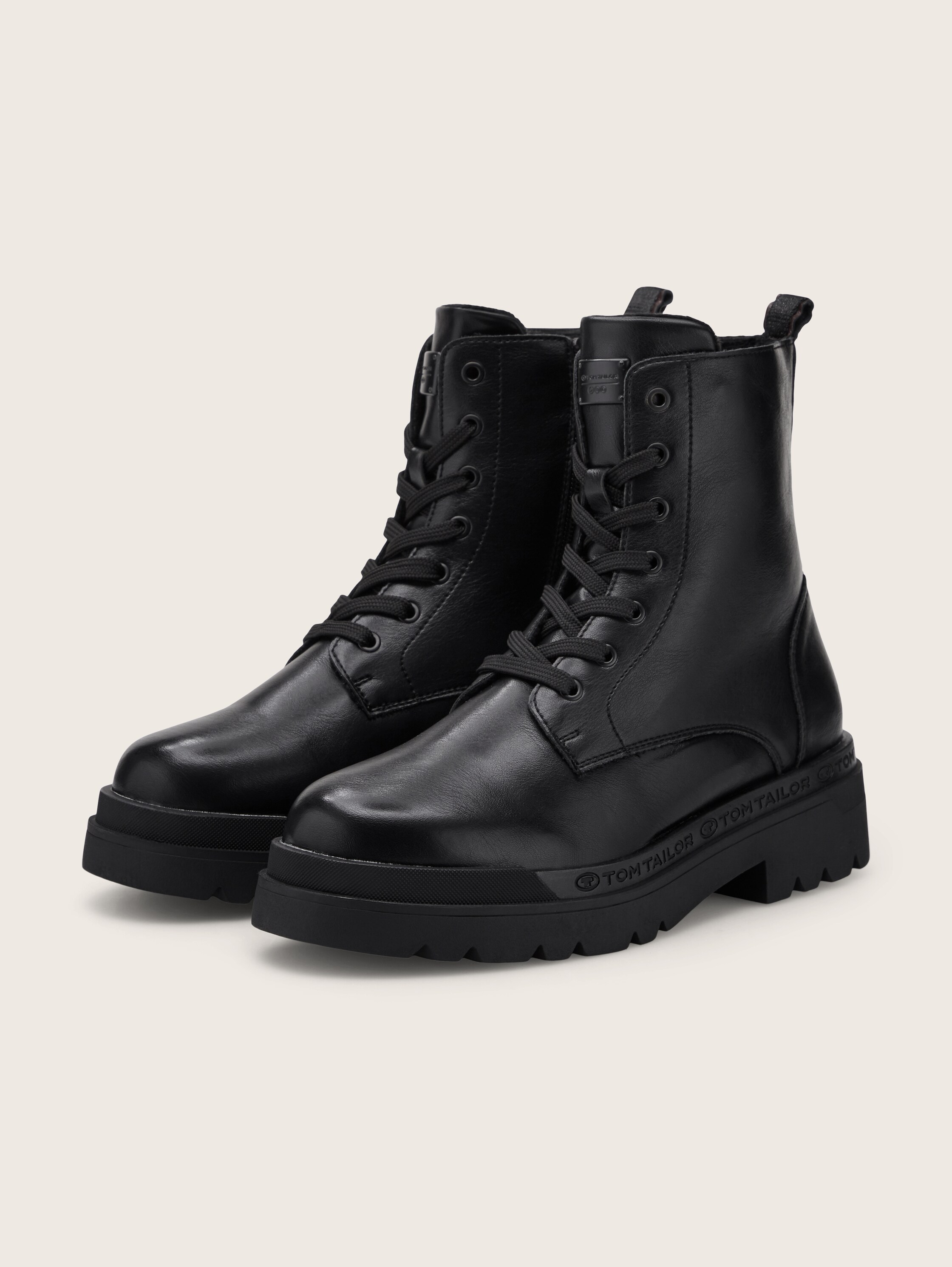Schnürstiefel aus glattem Lederimitat - 3