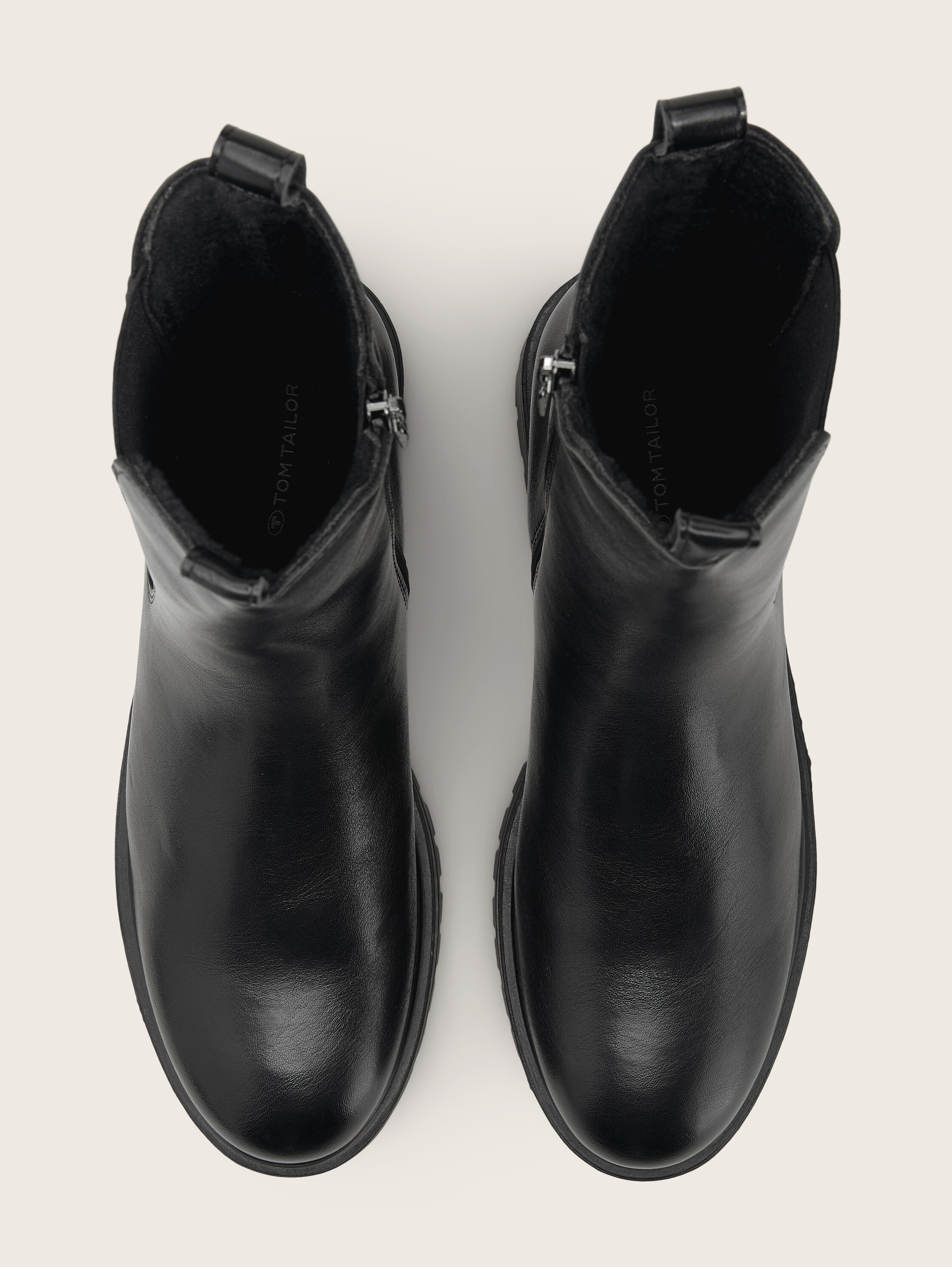Gefütterte Stiefel mit Gummieinsatz - 7