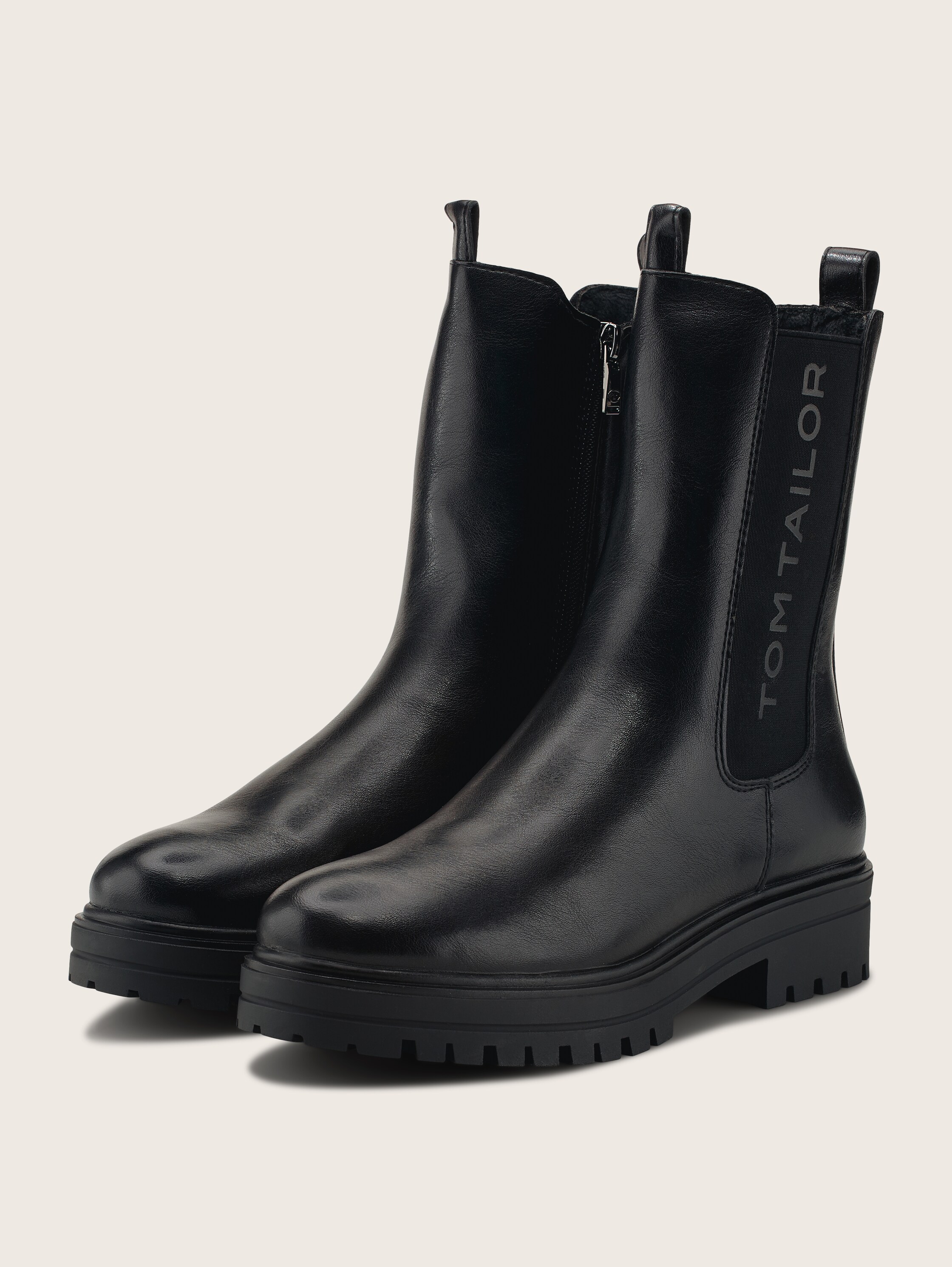 Gefütterte Stiefel mit Gummieinsatz - 3