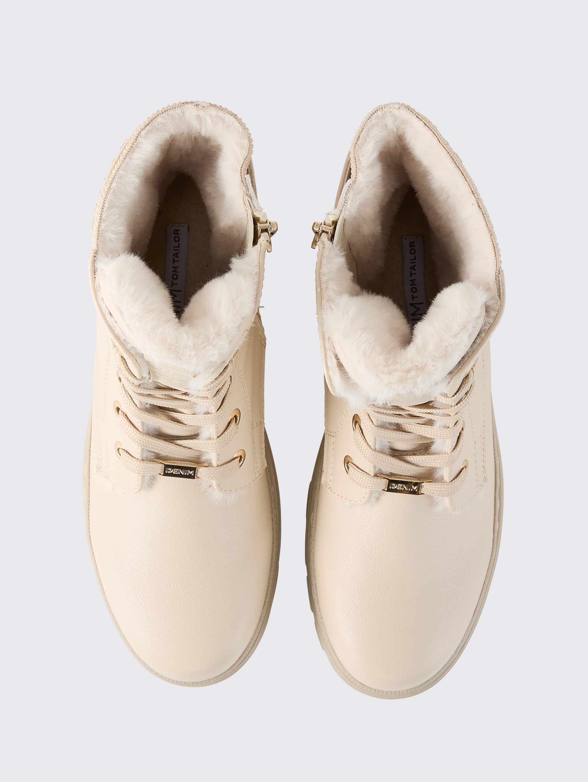 Wasserdichte Stiefel mit Logo-Applikation - beige - Produkt-Ansicht von oben 