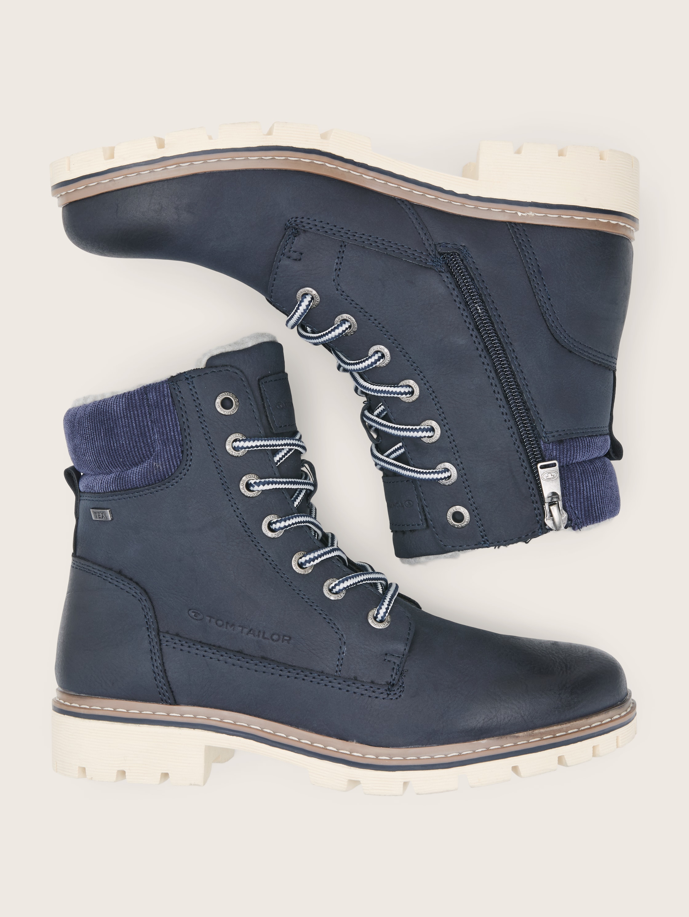 Gefütterte Stiefeletten aus Kunstleder - navy - Produkt-Ansicht von oben 