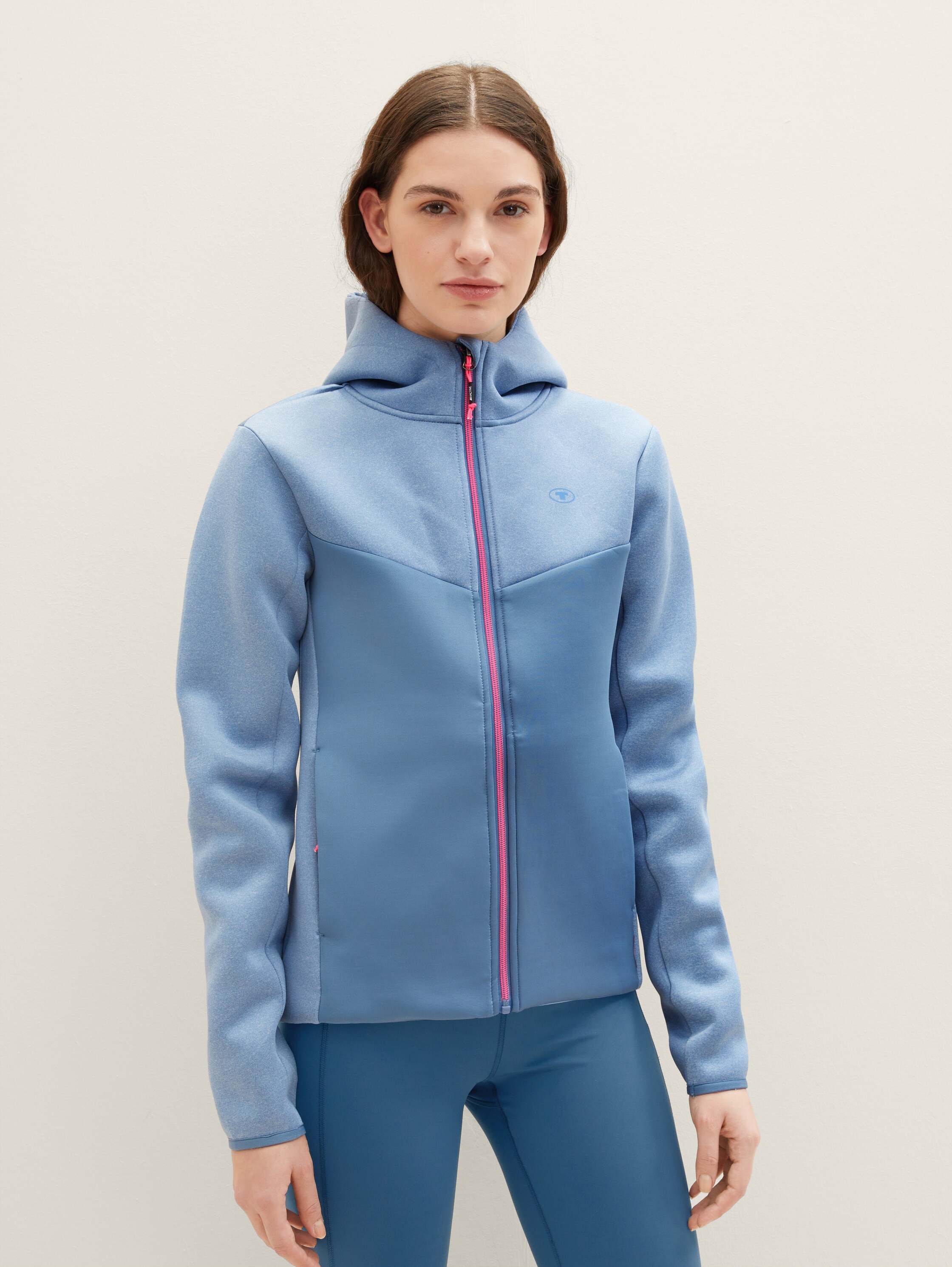 Sport-Sweatjacke mit Kapuze - 3