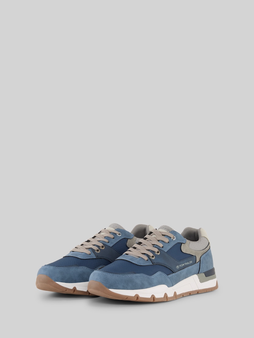 Sneaker mit Colour-Blocking von Men, navy
