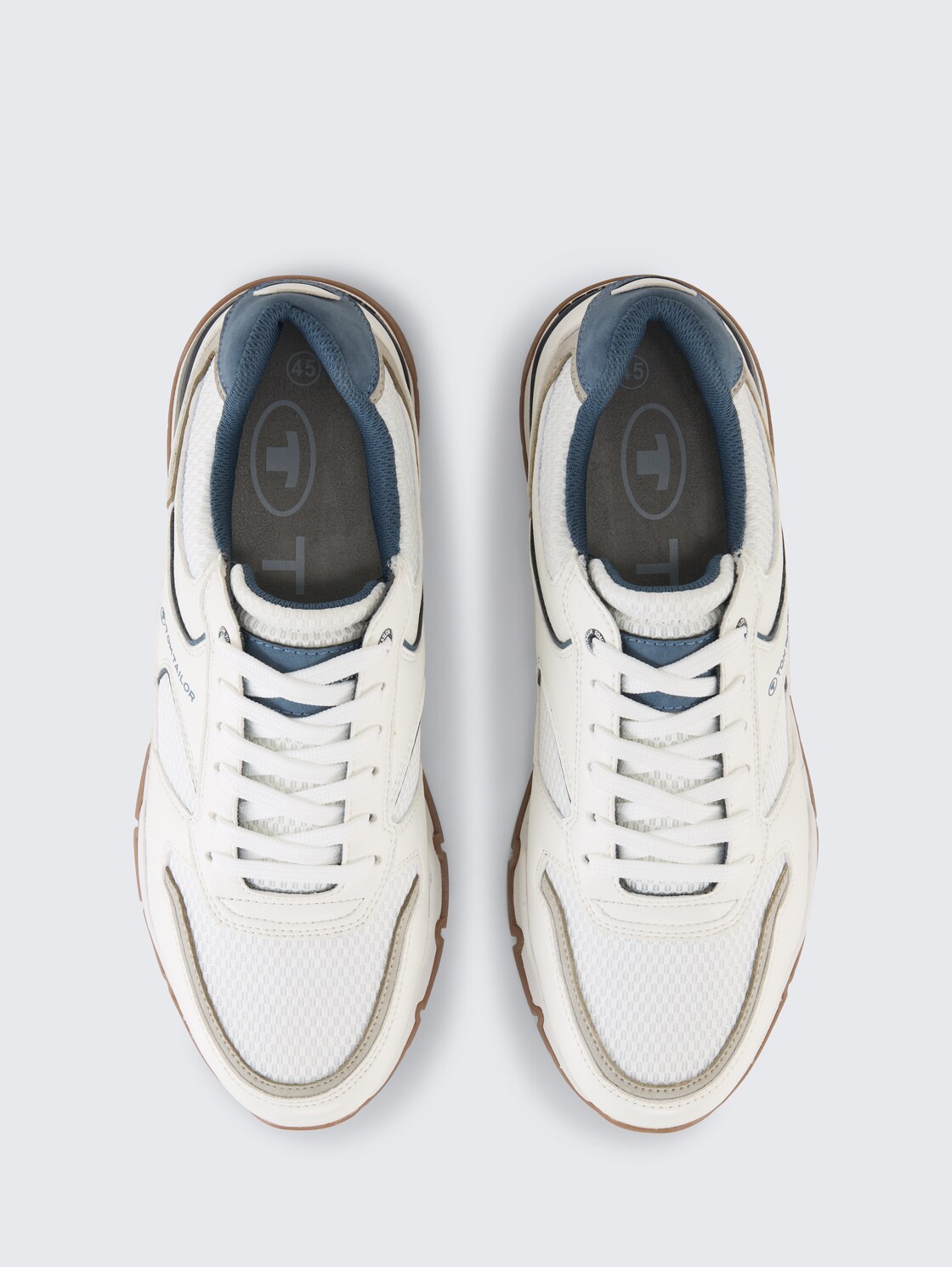 Sneaker mit Mesh-Einsatz - white - Produkt-Ansicht von oben 