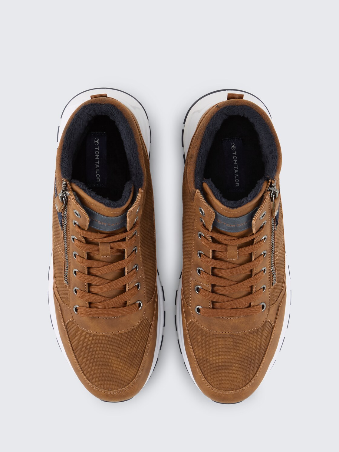 Lined ankle boots - nuts - Product view from top 