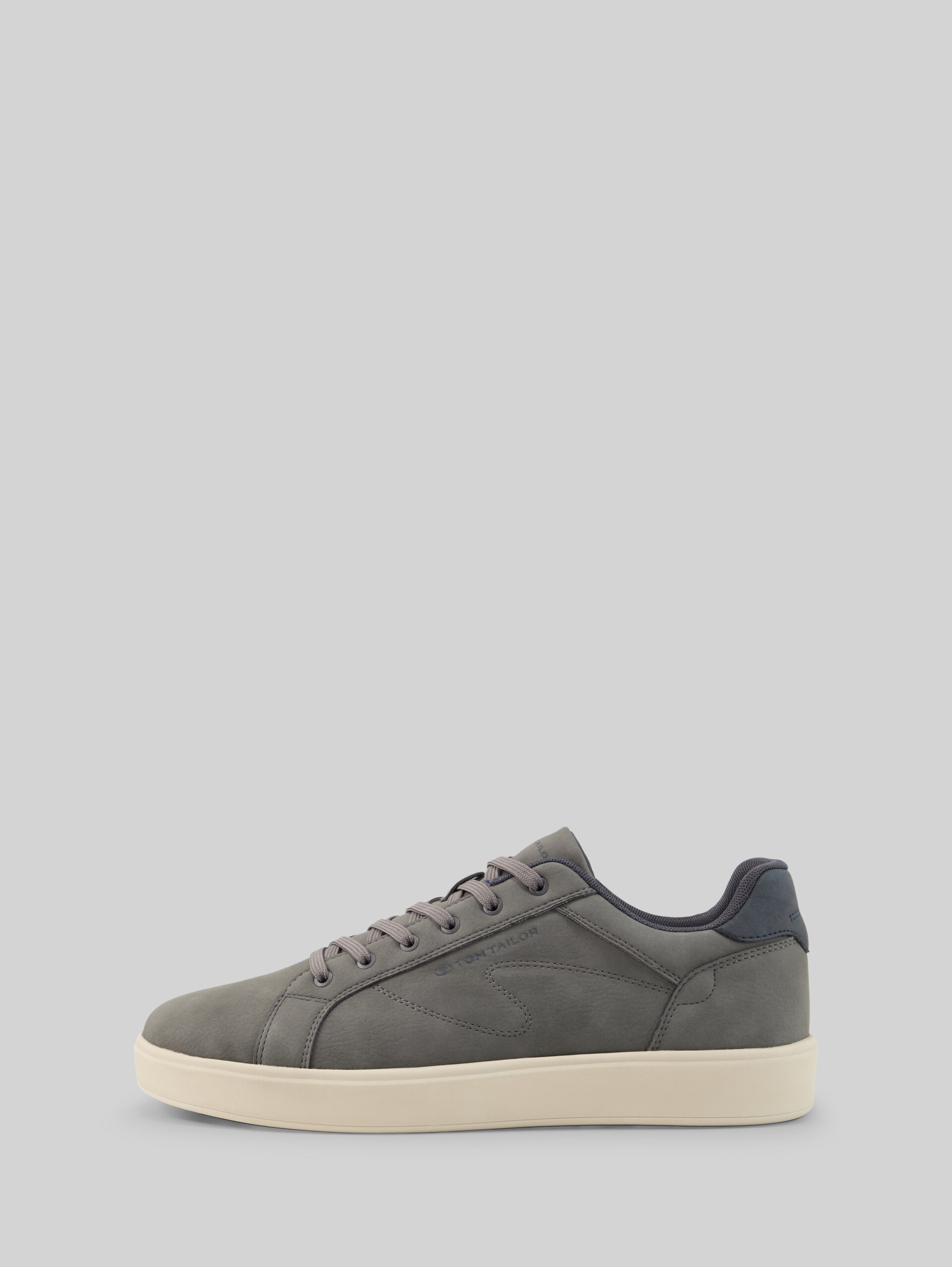 Baskets en simili cuir - grey - vue latérale du produit
